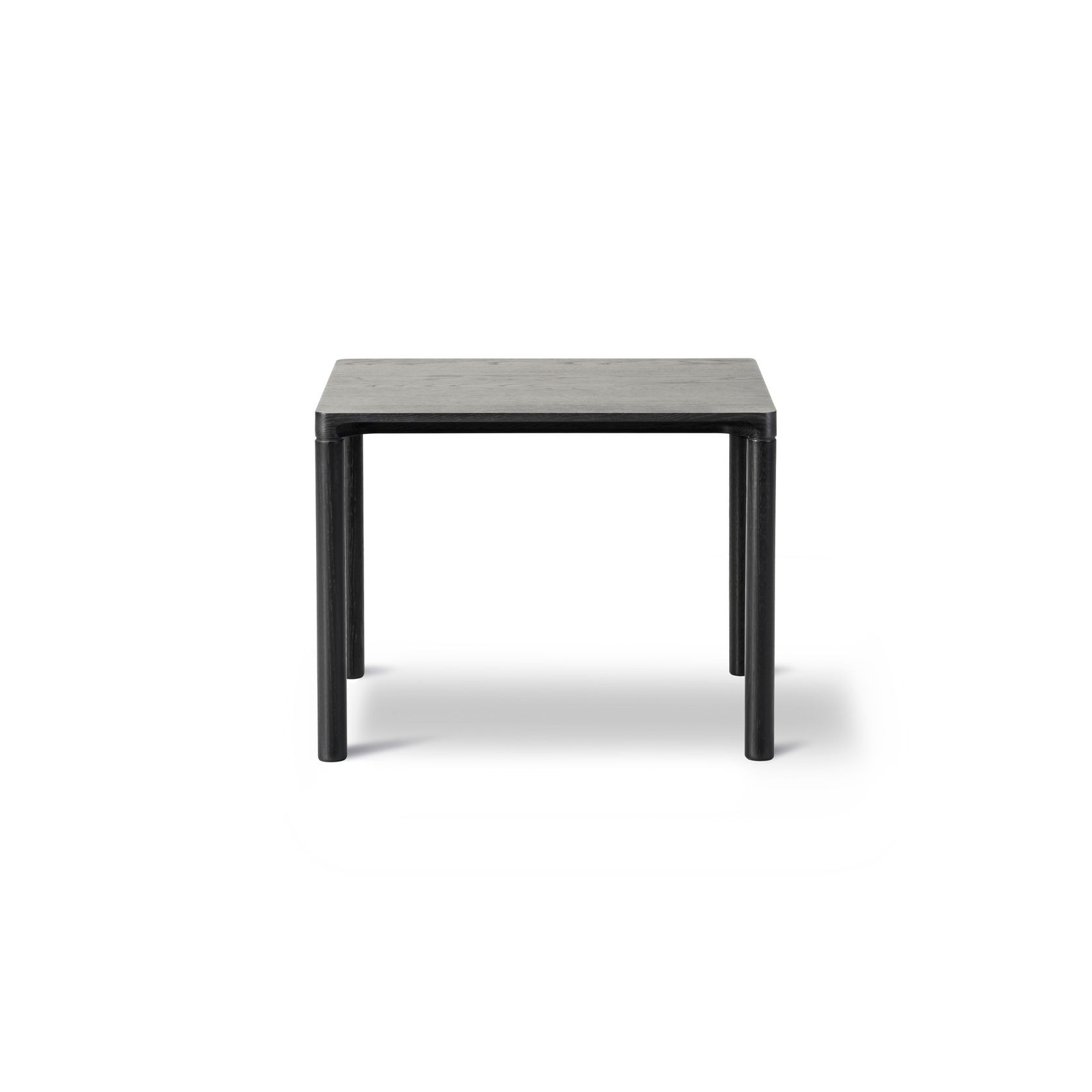 Piloti Side Table Model 6705 by Fredericia gallery detail image