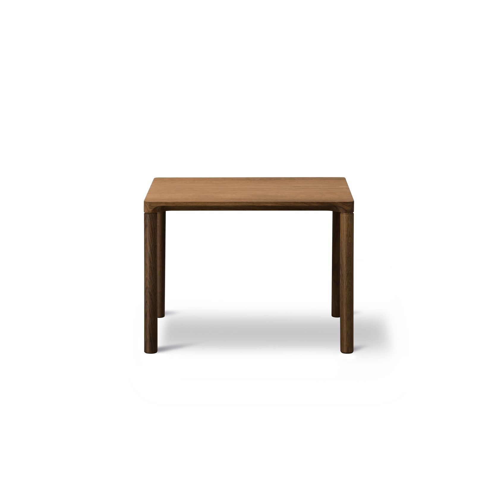 Piloti Side Table - Model 6705 by Fredericia gallery detail image