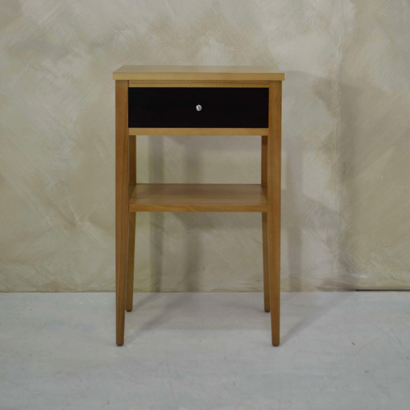Newport Bedside Cabinet 1 Drawer With Shelf gallery detail image