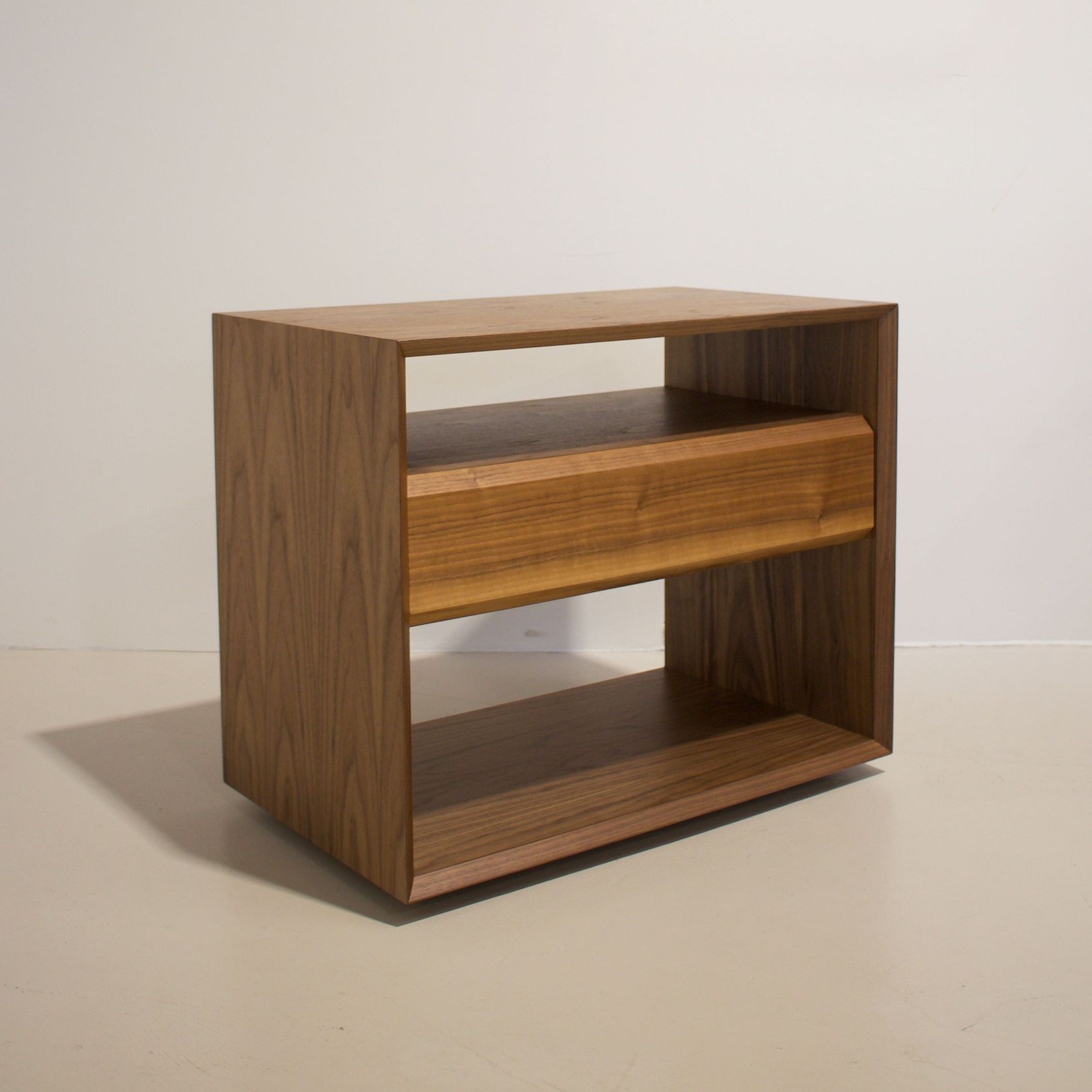 Zurich Bedside gallery detail image