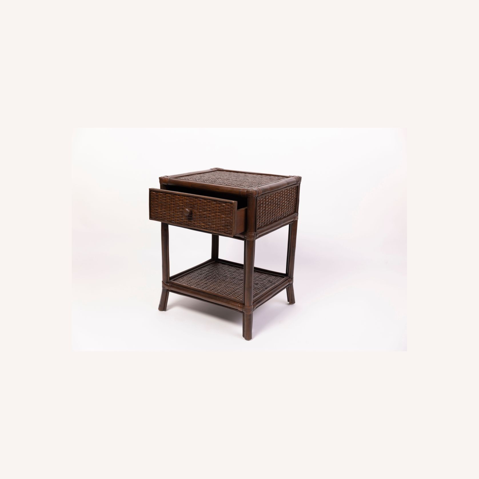 Amara Bedside gallery detail image