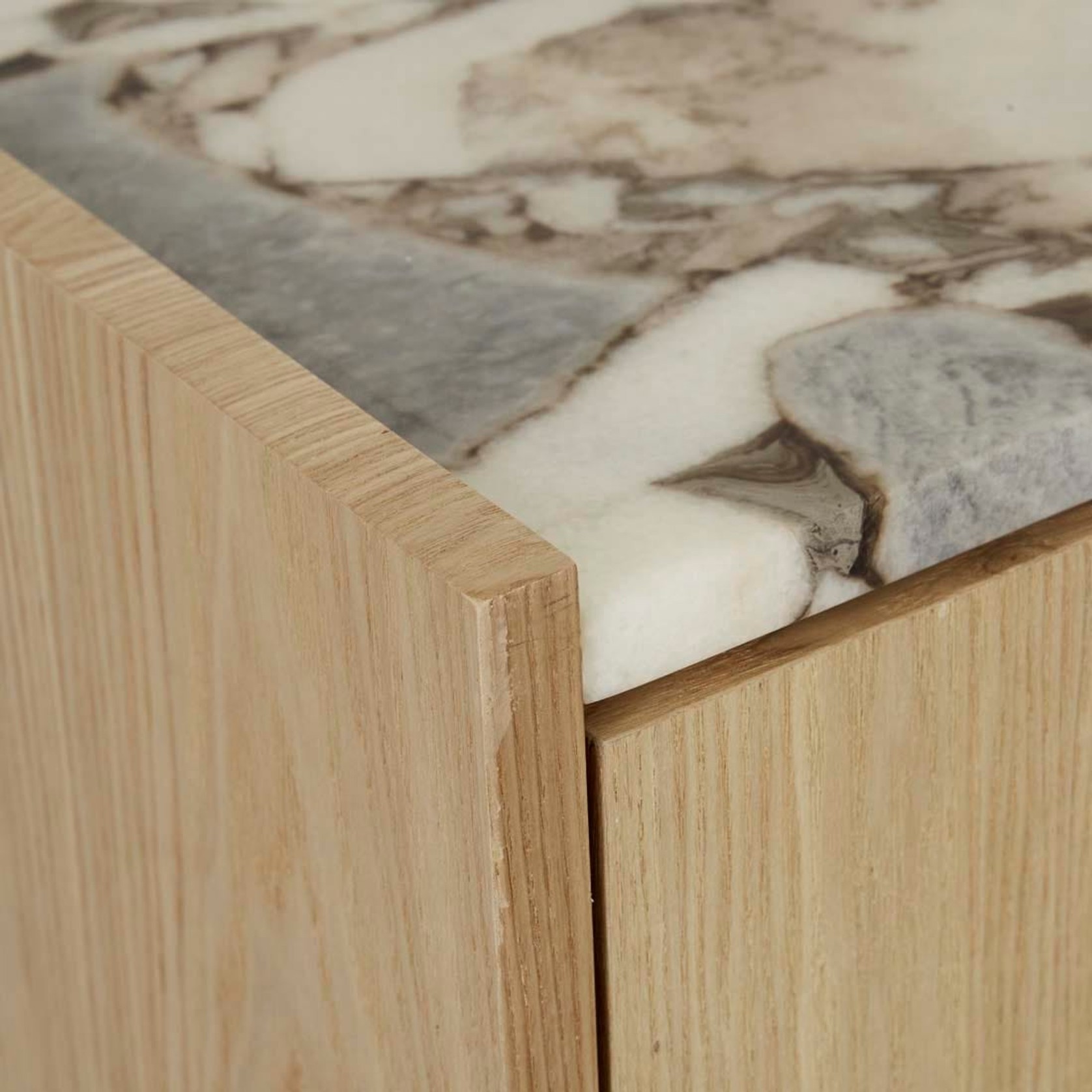 Elsie Bedside gallery detail image