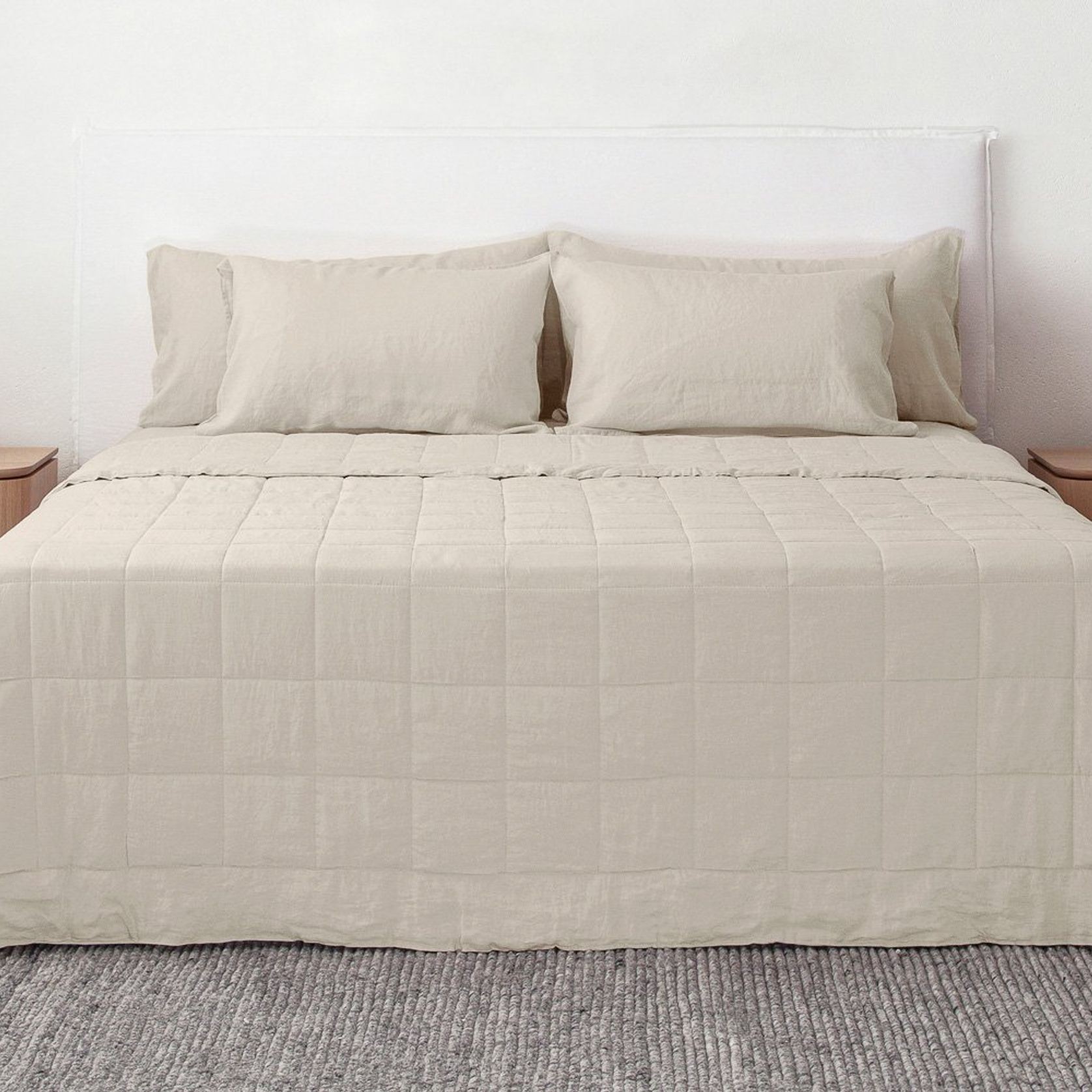 Cotton-filled Linen Quilts gallery detail image