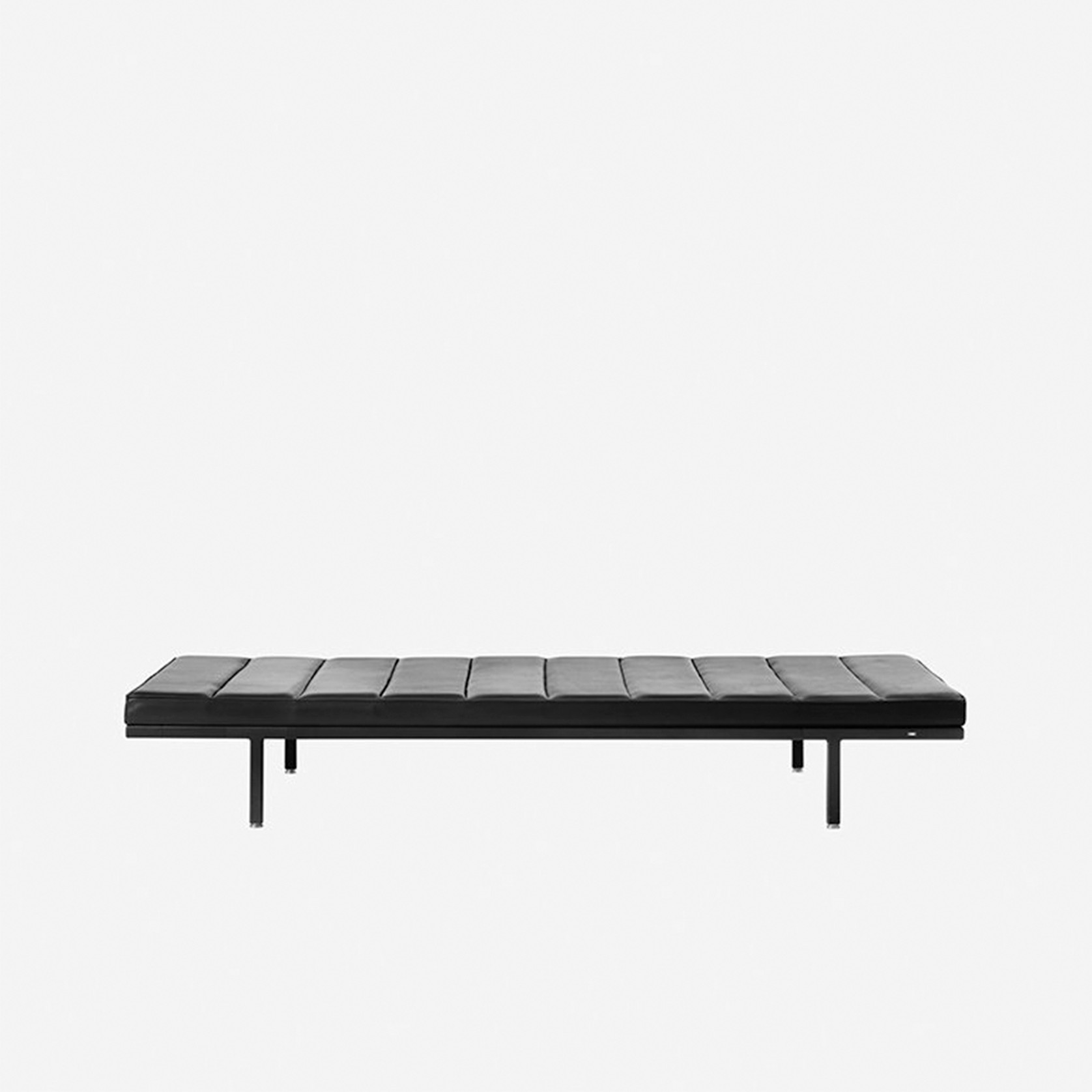 VIPP461 Daybed by Vipp gallery detail image