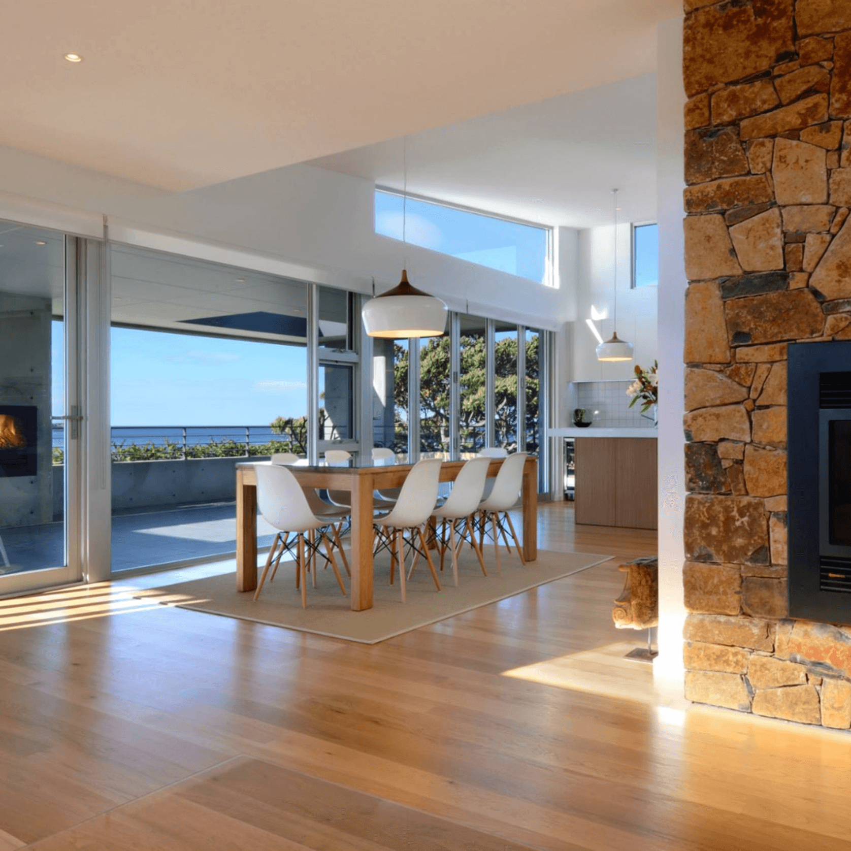 Elevate | Series 410 | Bi-Fold Door (Bottom Rolling) gallery detail image