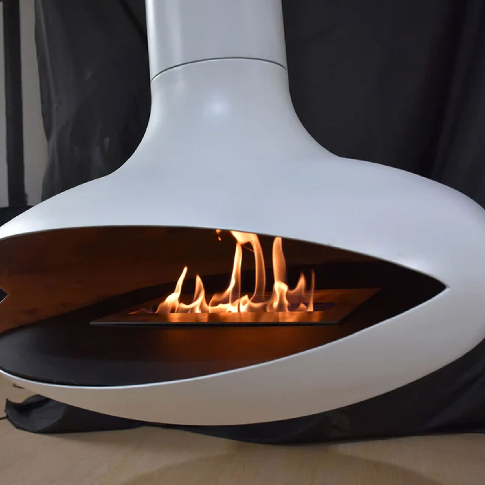 Zen Elegante 800 Bio-Ethanol Suspended Fireplace gallery detail image