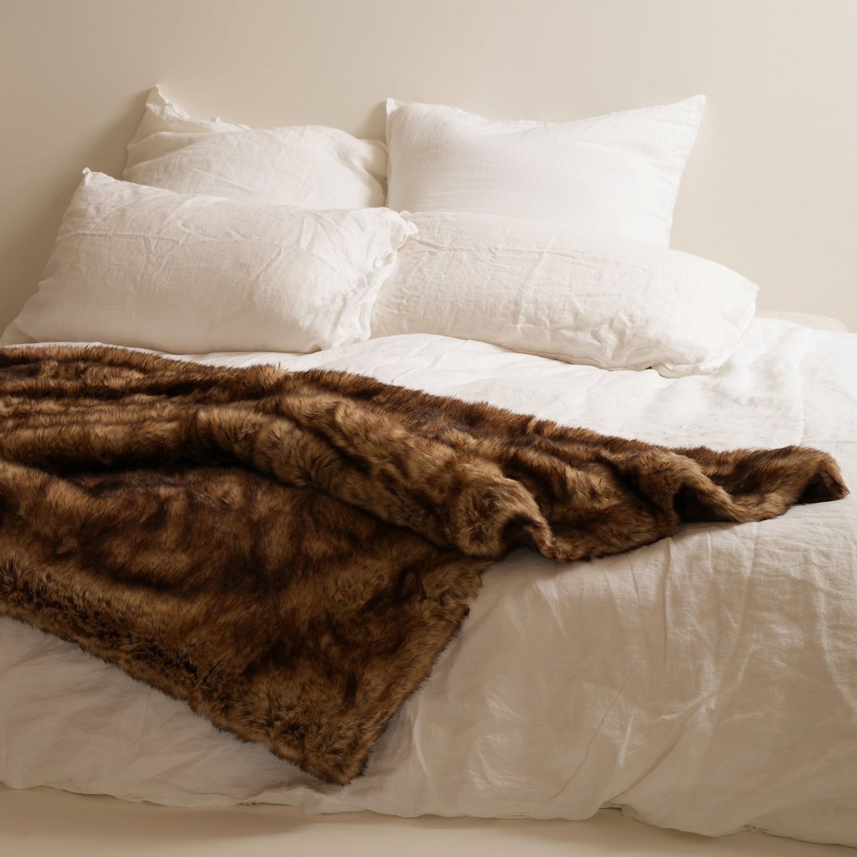Vegan Fur Throw - Wolf gallery detail image