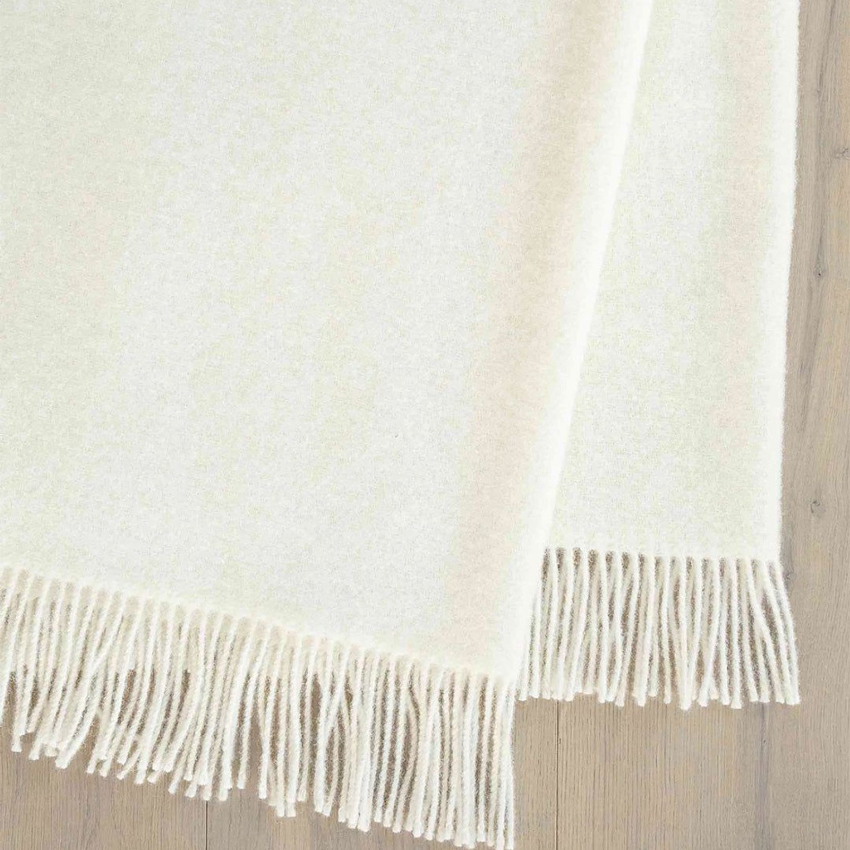 Weave Home Nevis Throw Blanket - Snow | NZ Lambswool gallery detail image