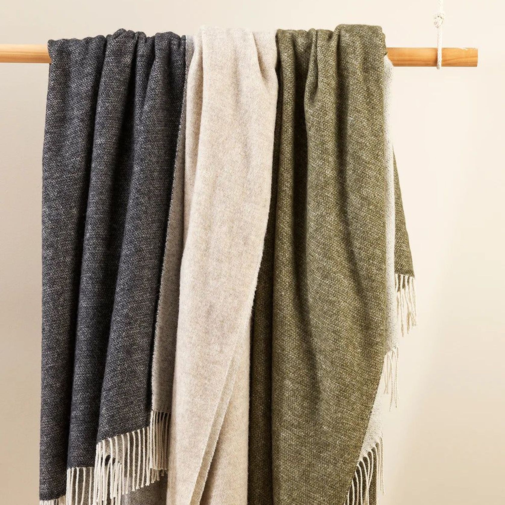 Baya Casa Throw - Anthracite | Merino Blend gallery detail image