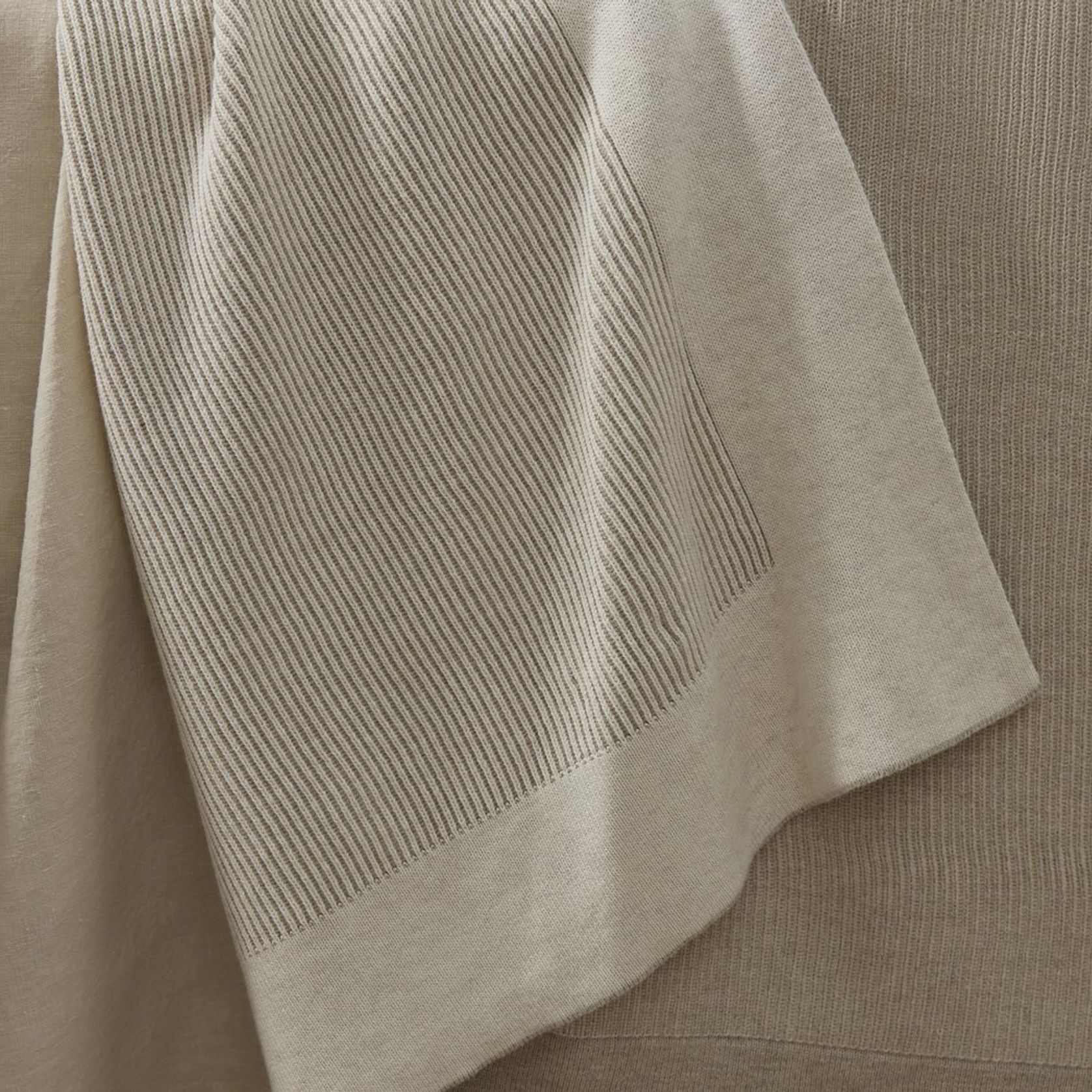 Reversible Rib Cotton Throws gallery detail image