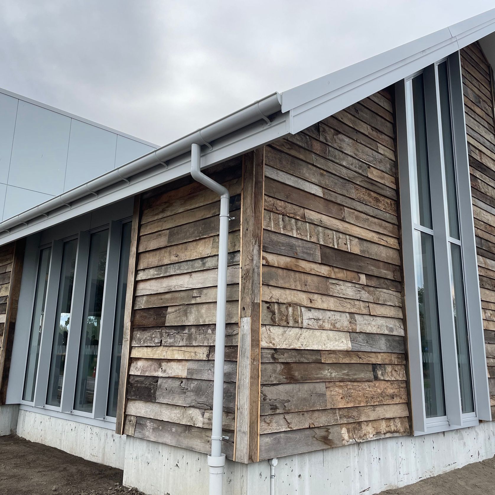 Vintage European Oak Cladding gallery detail image