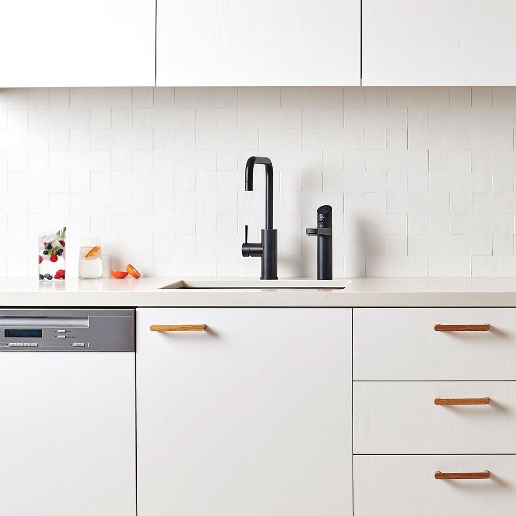 HydroTap G5 B Elite Plus | Matte Black gallery detail image