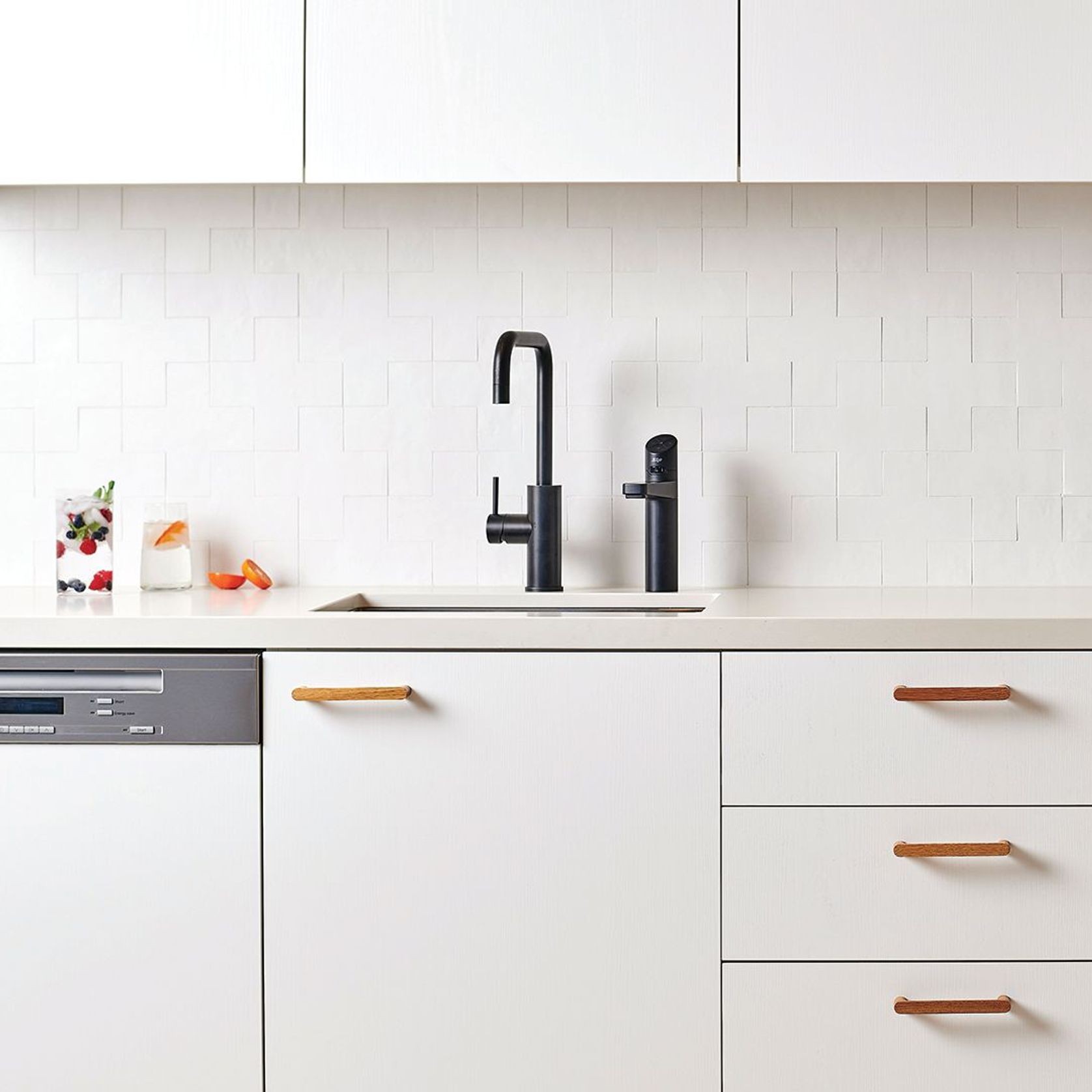 HydroTap G5 CS Elite Plus | Matte Black gallery detail image