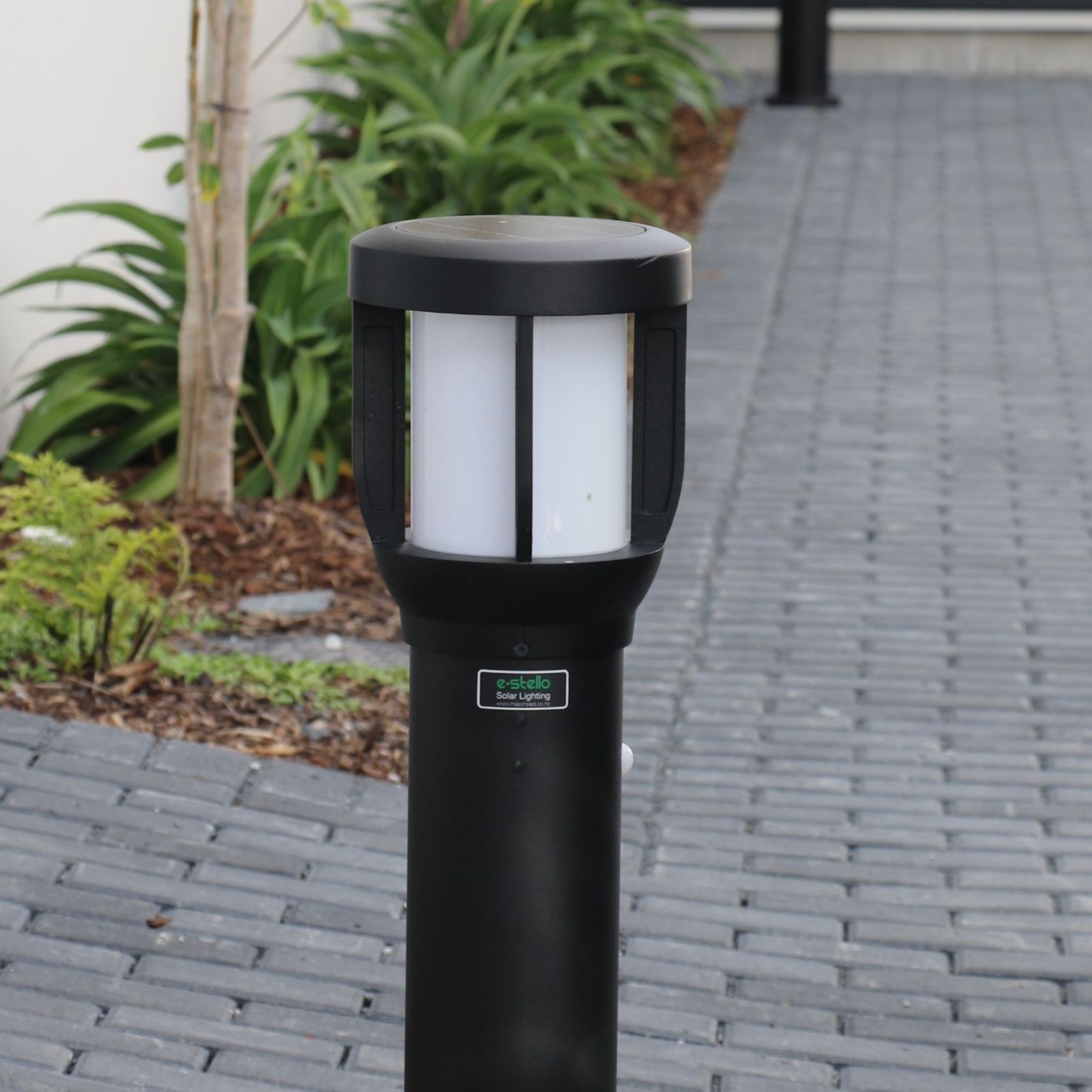 Sentry Solar Bollard 019 gallery detail image