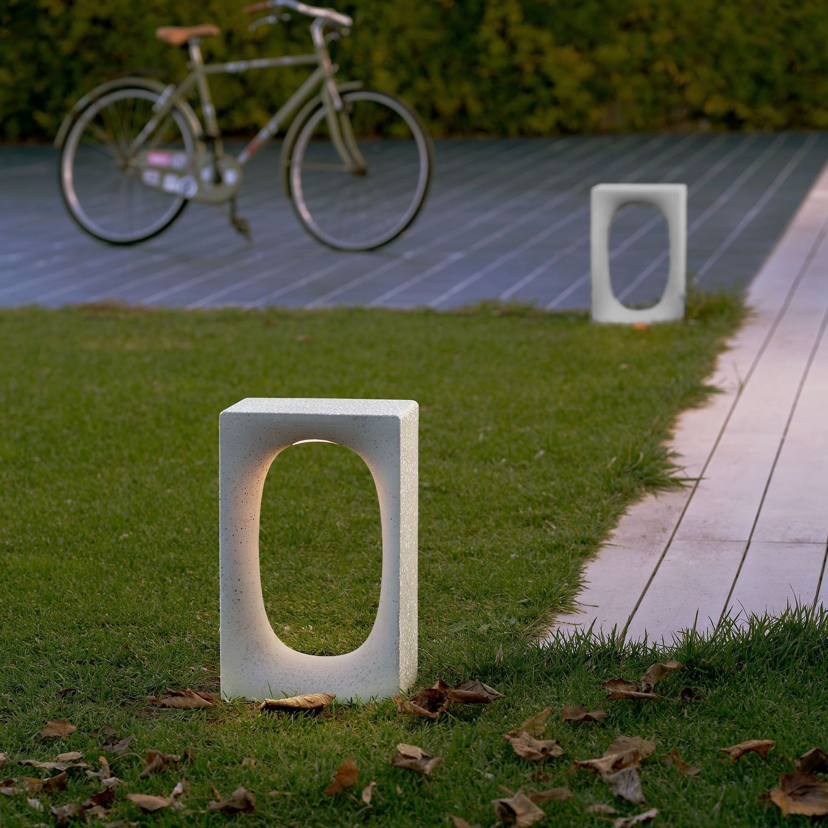 Jan Outdoor Floor Lamp gallery detail image