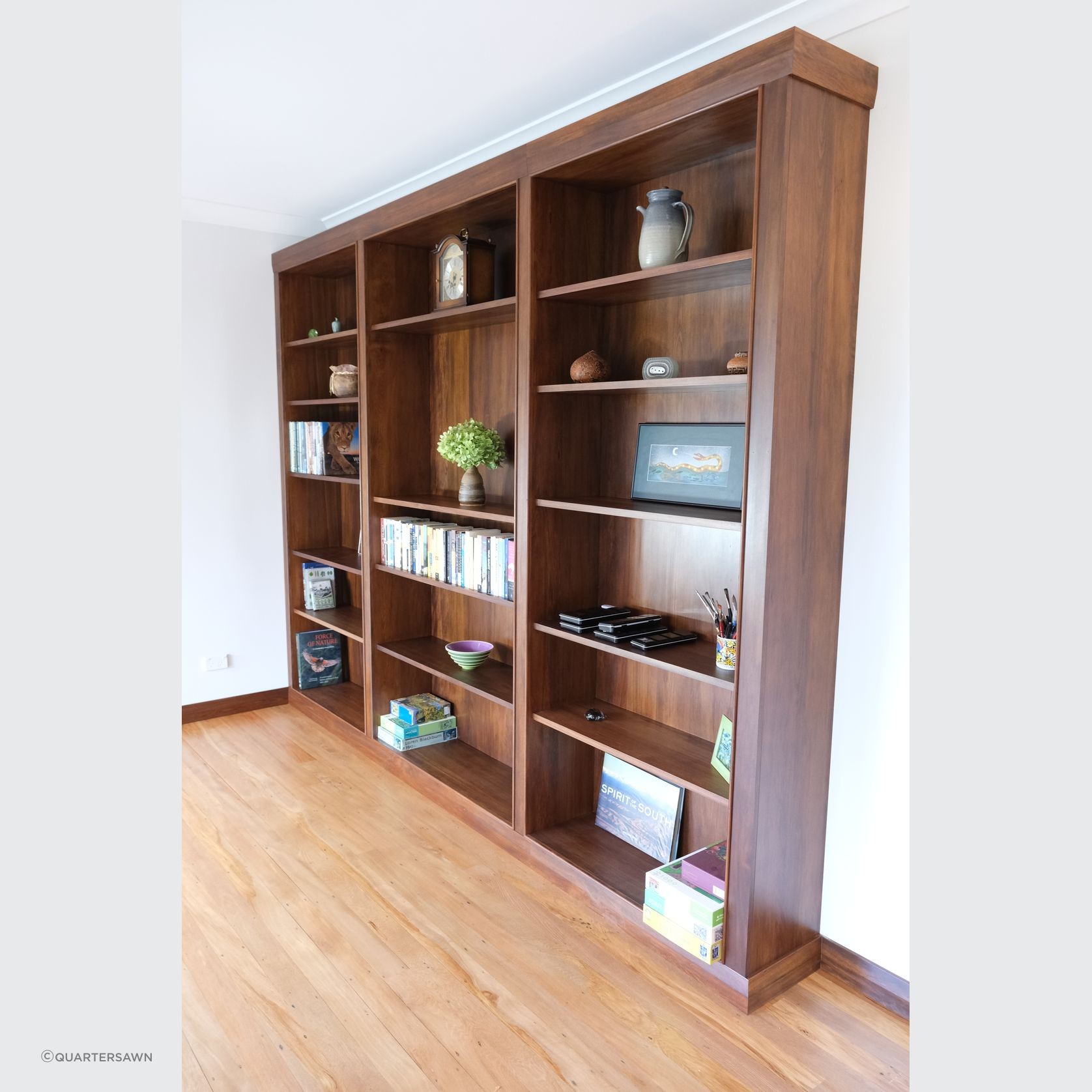 Custom Bookcase gallery detail image