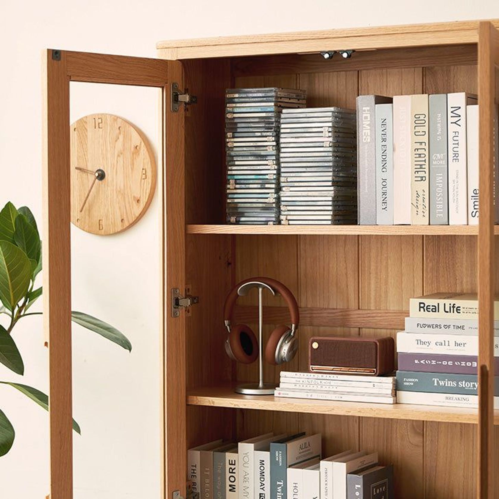 Seattle Natural Solid Oak Large Display Bookcase gallery detail image