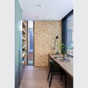 Petersen D71 bricks, Lyall House