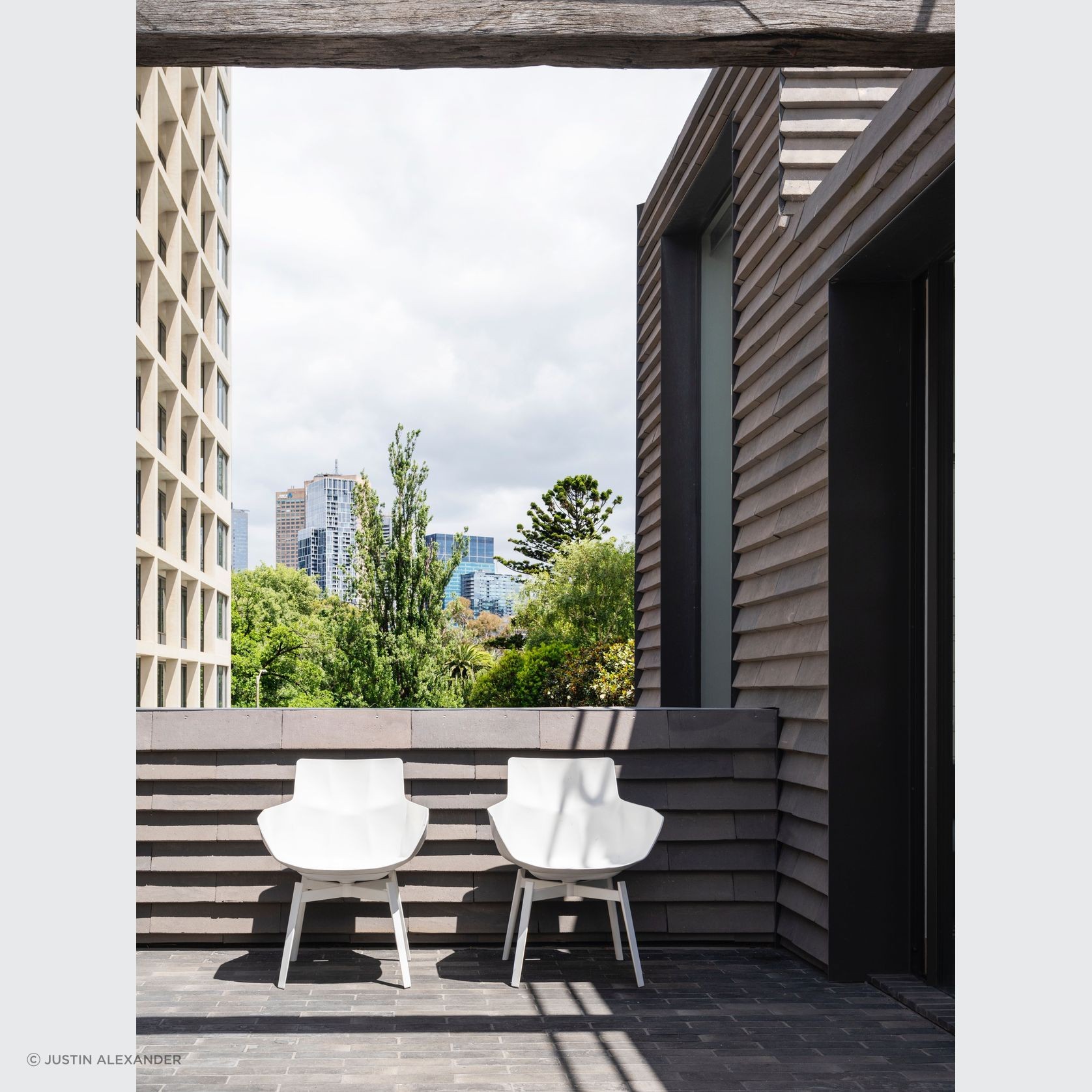 Petersen Cover™ gallery detail image