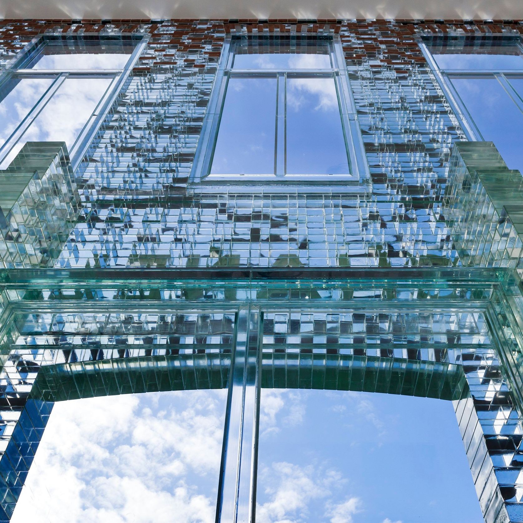 Poesia Polished Cast Glass Bricks gallery detail image