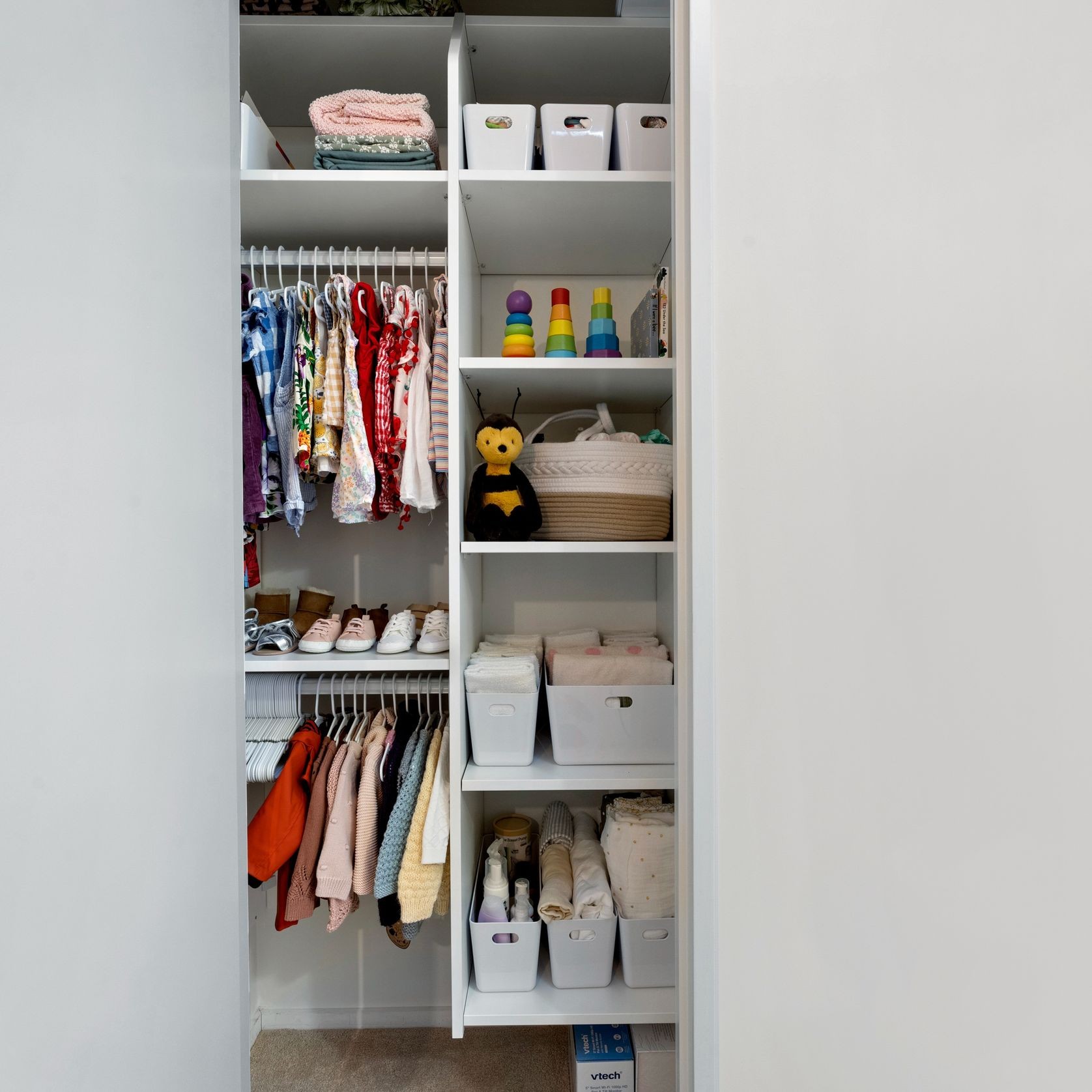 Select Wardrobes gallery detail image