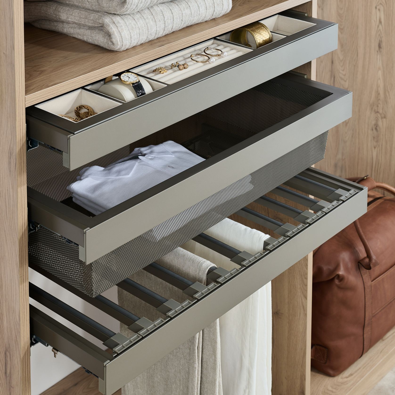 ClosetPro® Ultra 550™  Wardrobe Organiser gallery detail image