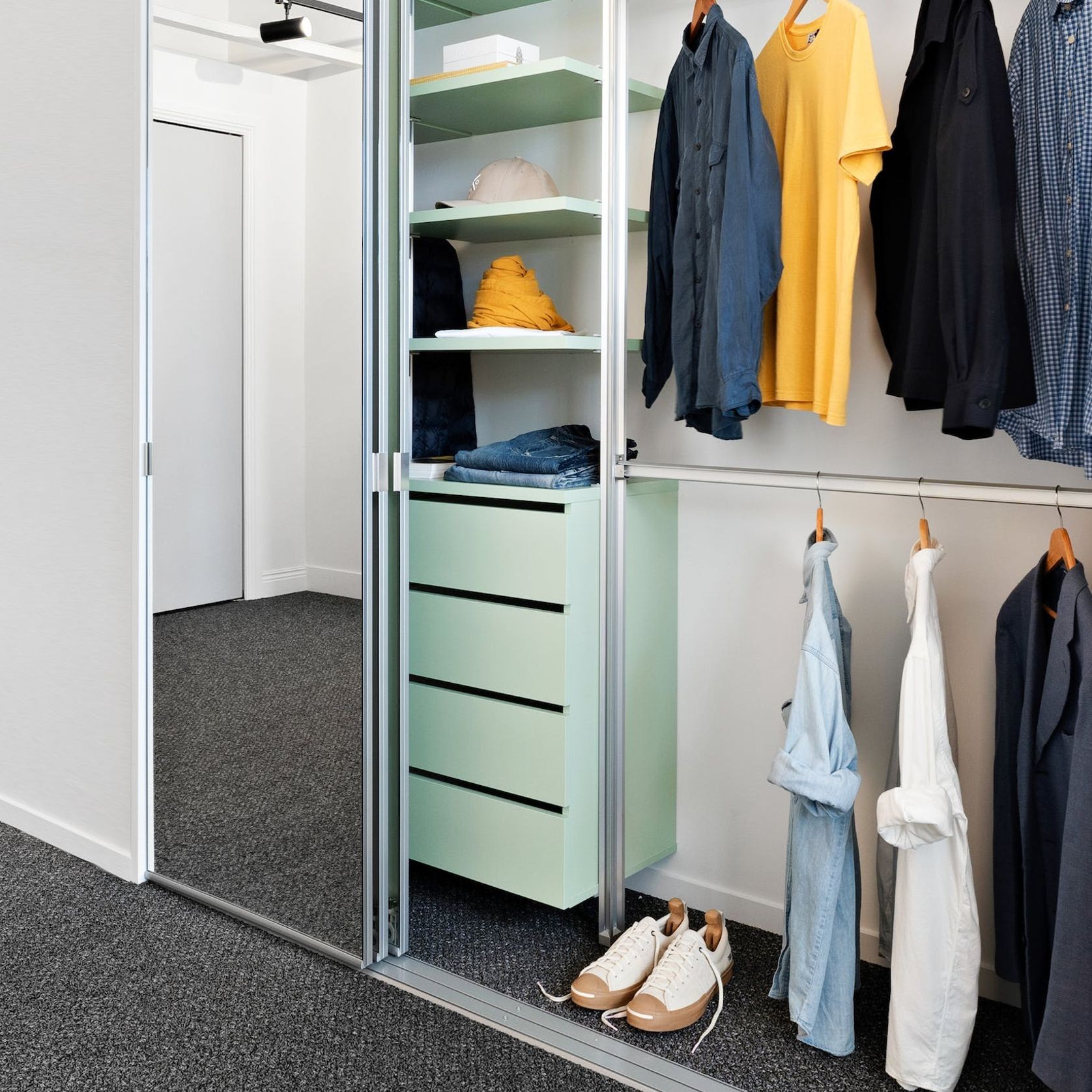 Innova Wardrobes gallery detail image