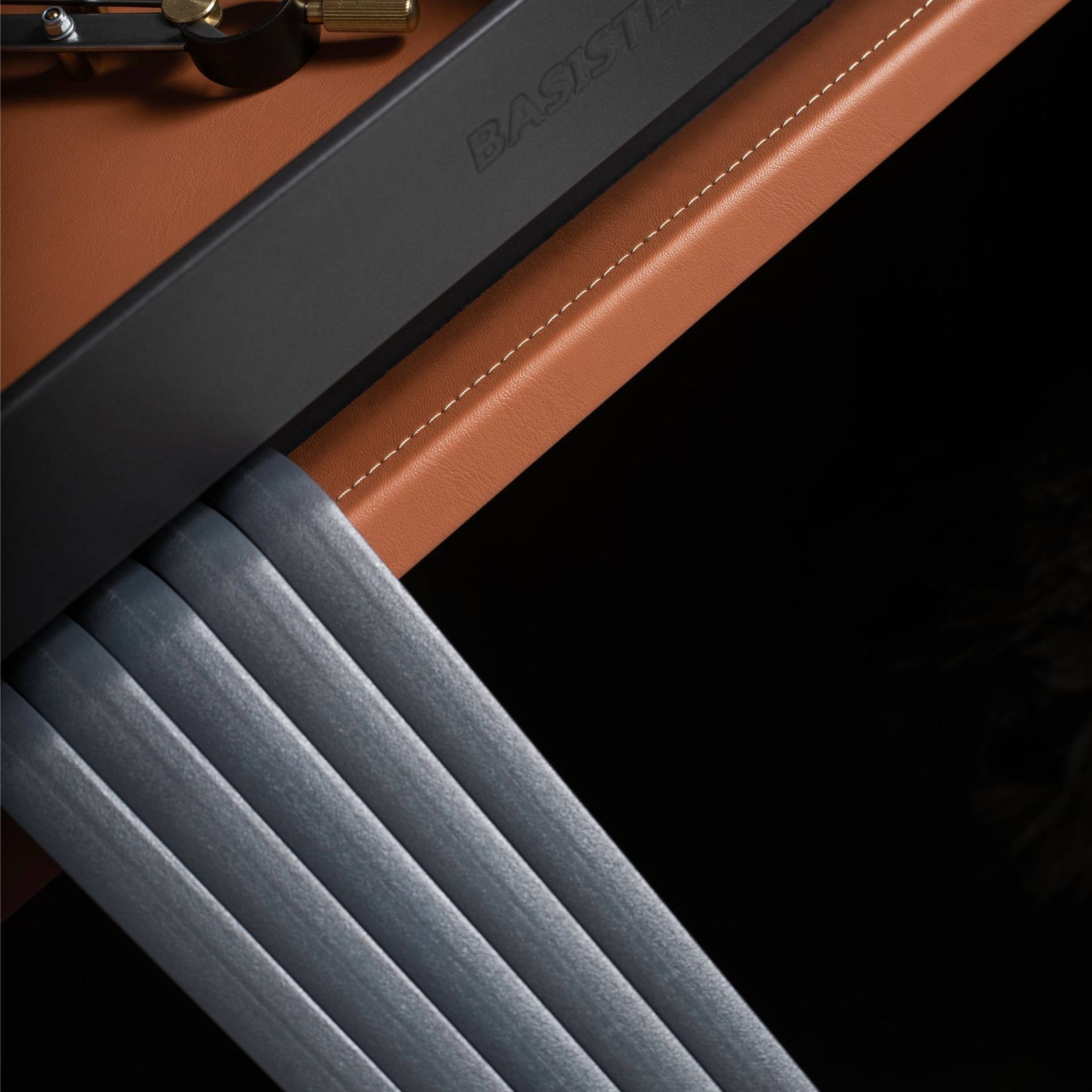 Basistem LIESTAL Elaine Pant Rack gallery detail image