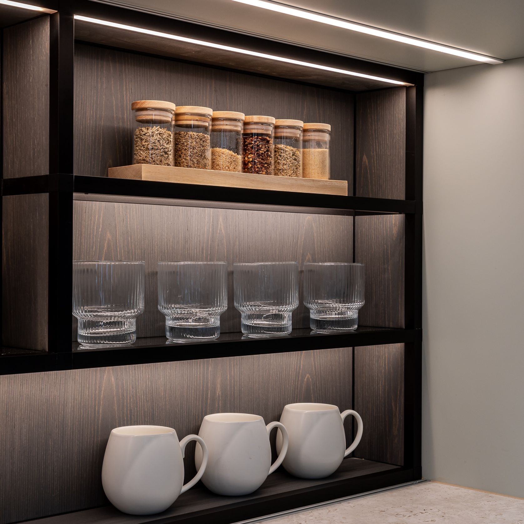Cadro | Aluminium frame system gallery detail image