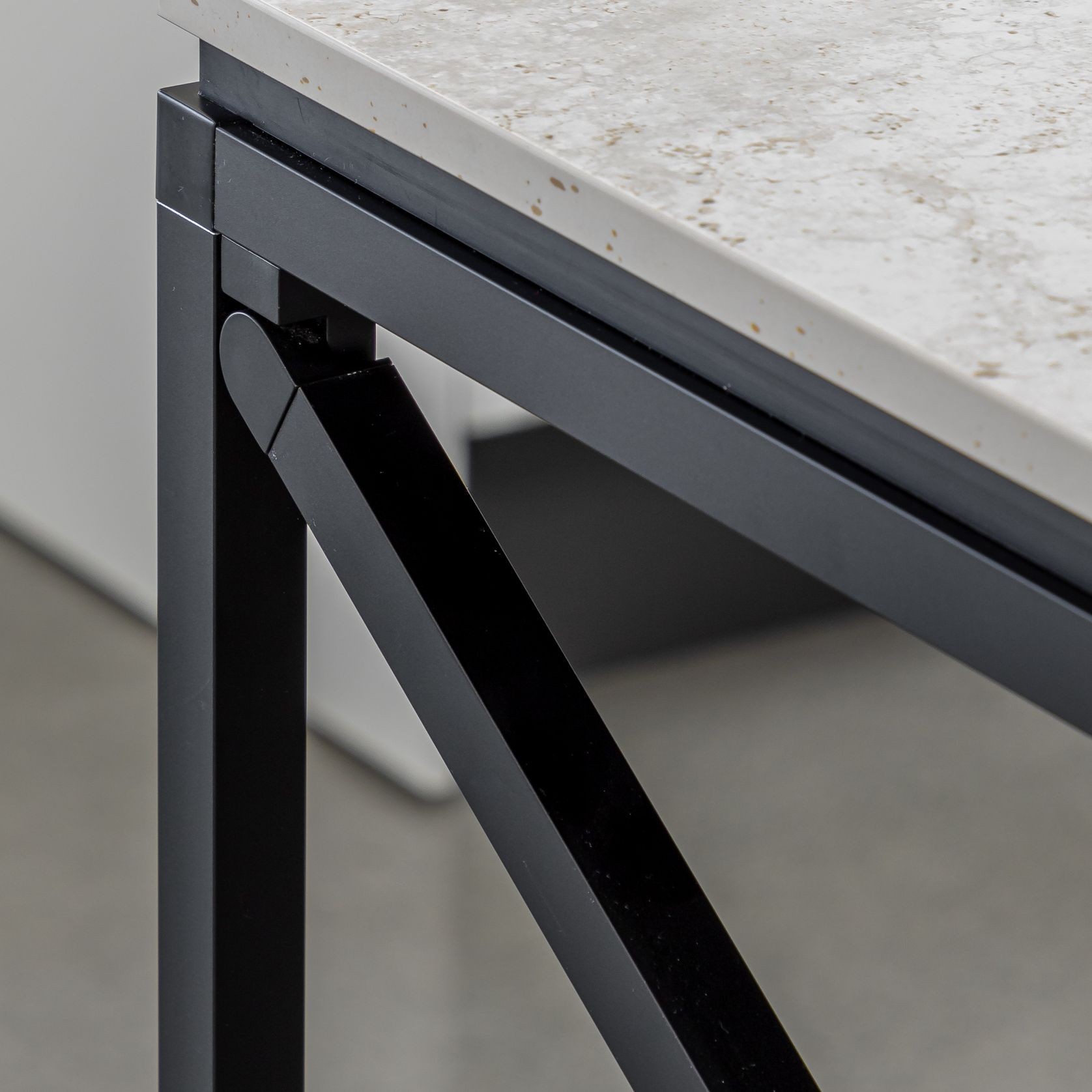 Cadro | Aluminium frame system gallery detail image