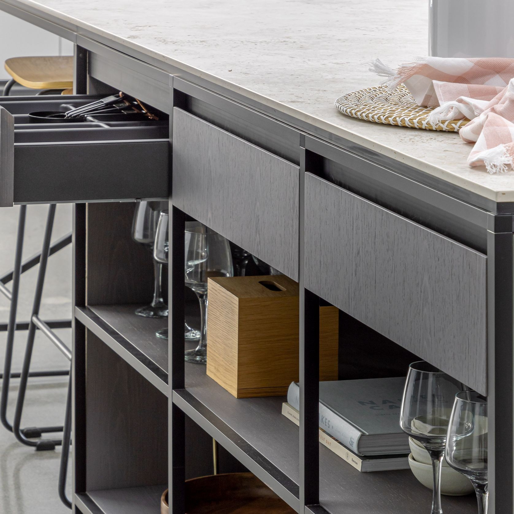 Cadro | Aluminium frame system gallery detail image