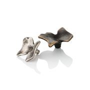 Joseph Giles - Organo Solid Bronze Cabinet Pull gallery detail image