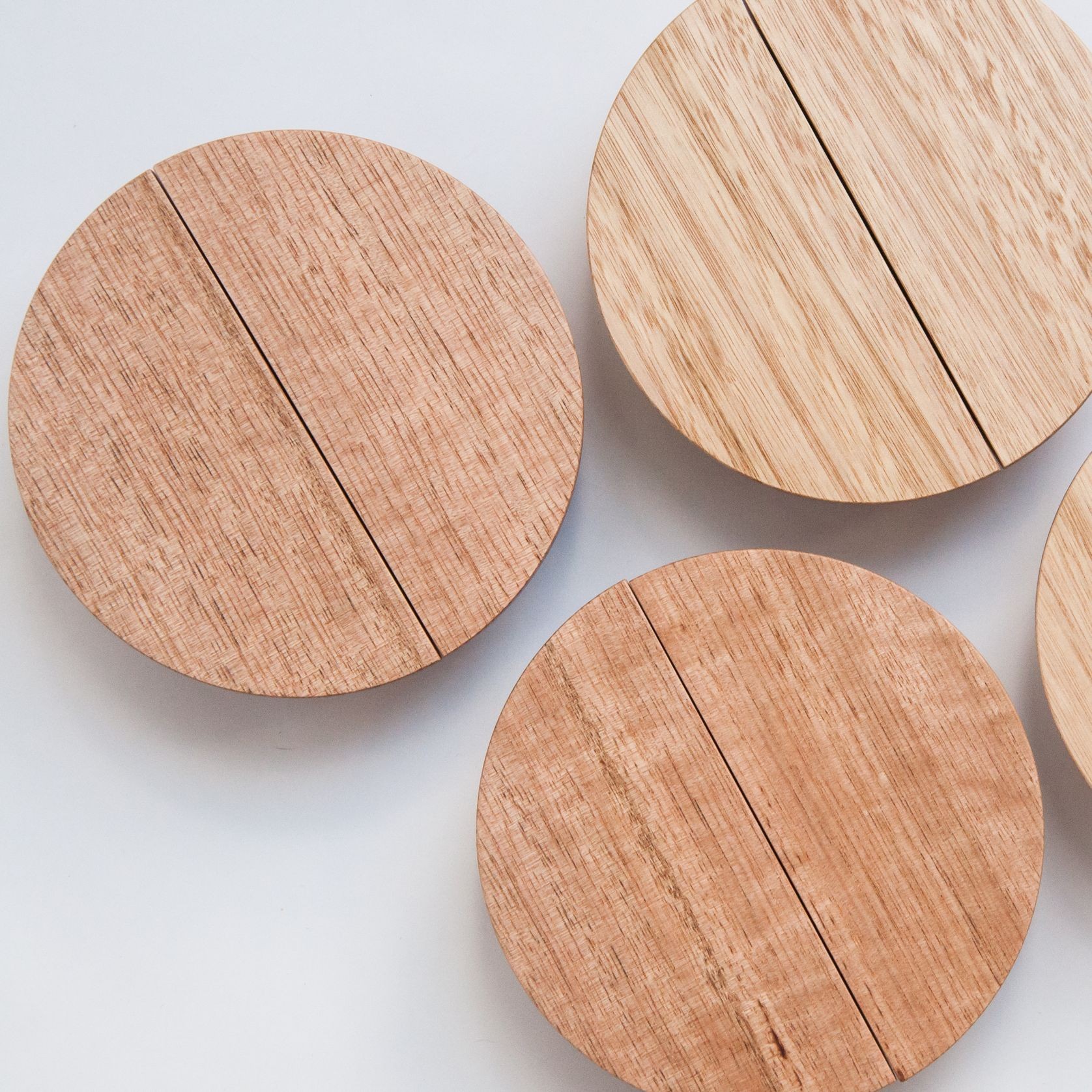 Split (FlapJack) Knob or Handle gallery detail image