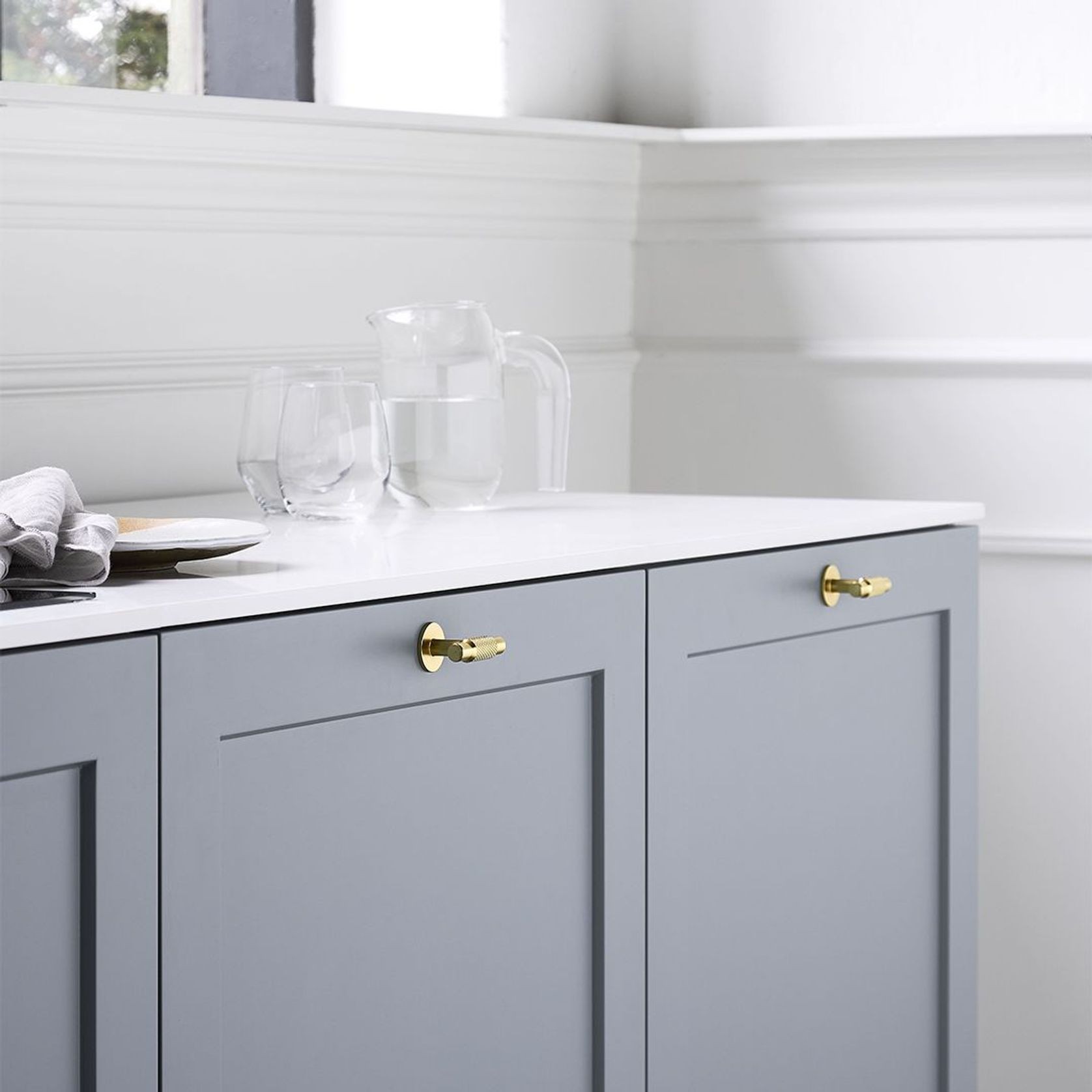 Furnipart Manor T Knob gallery detail image