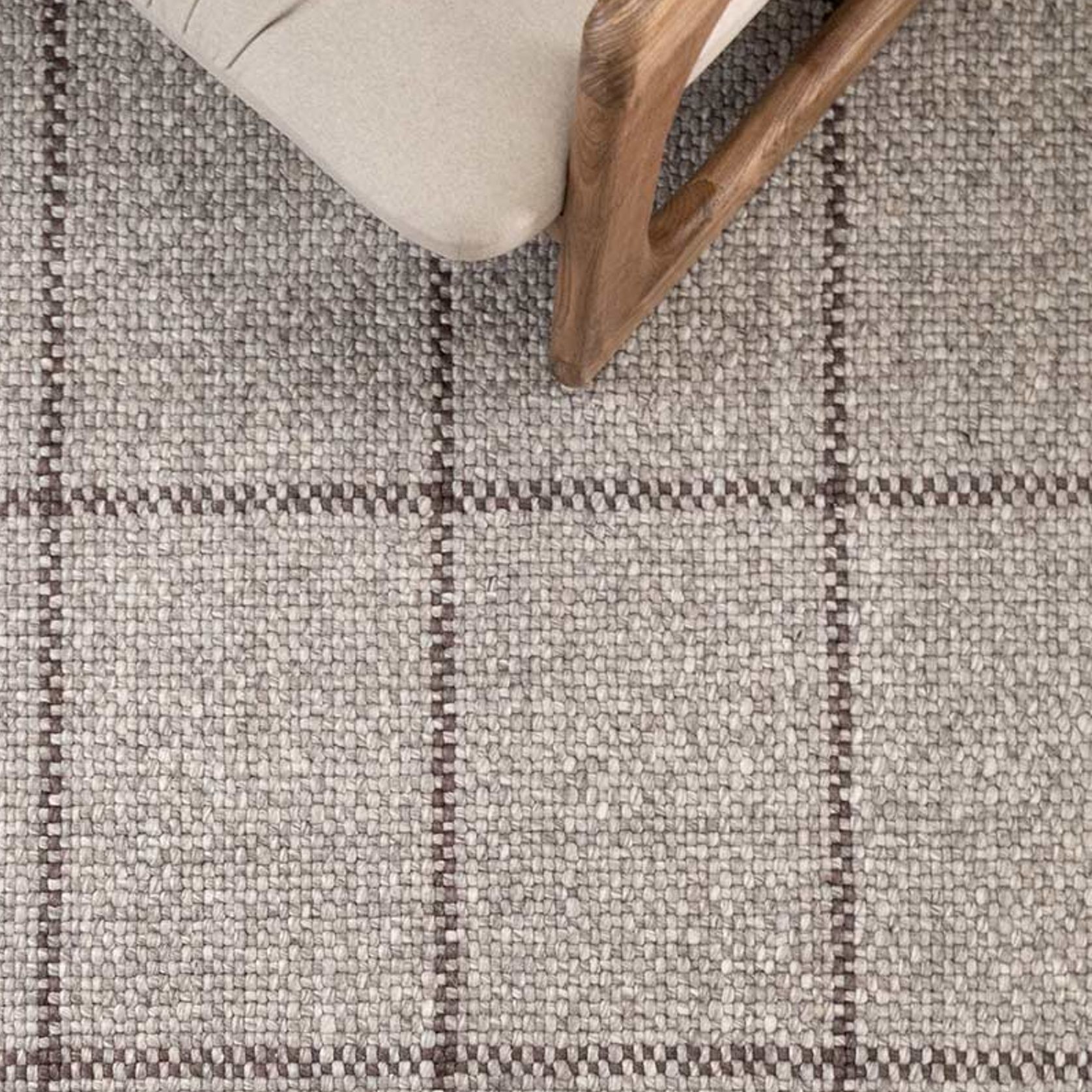 Belino Rug Mulberry gallery detail image