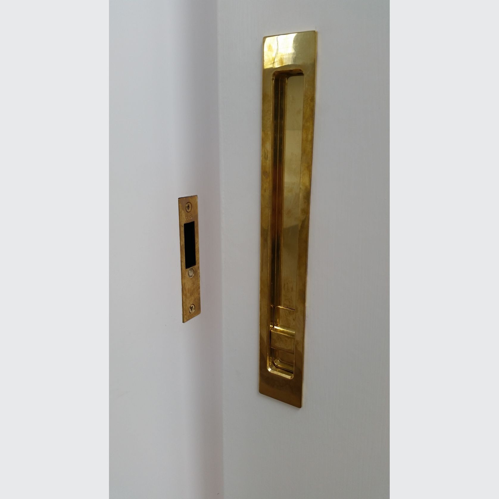 HB695 250mm Sliding Door Privacy Lock – 55mm Backset gallery detail image