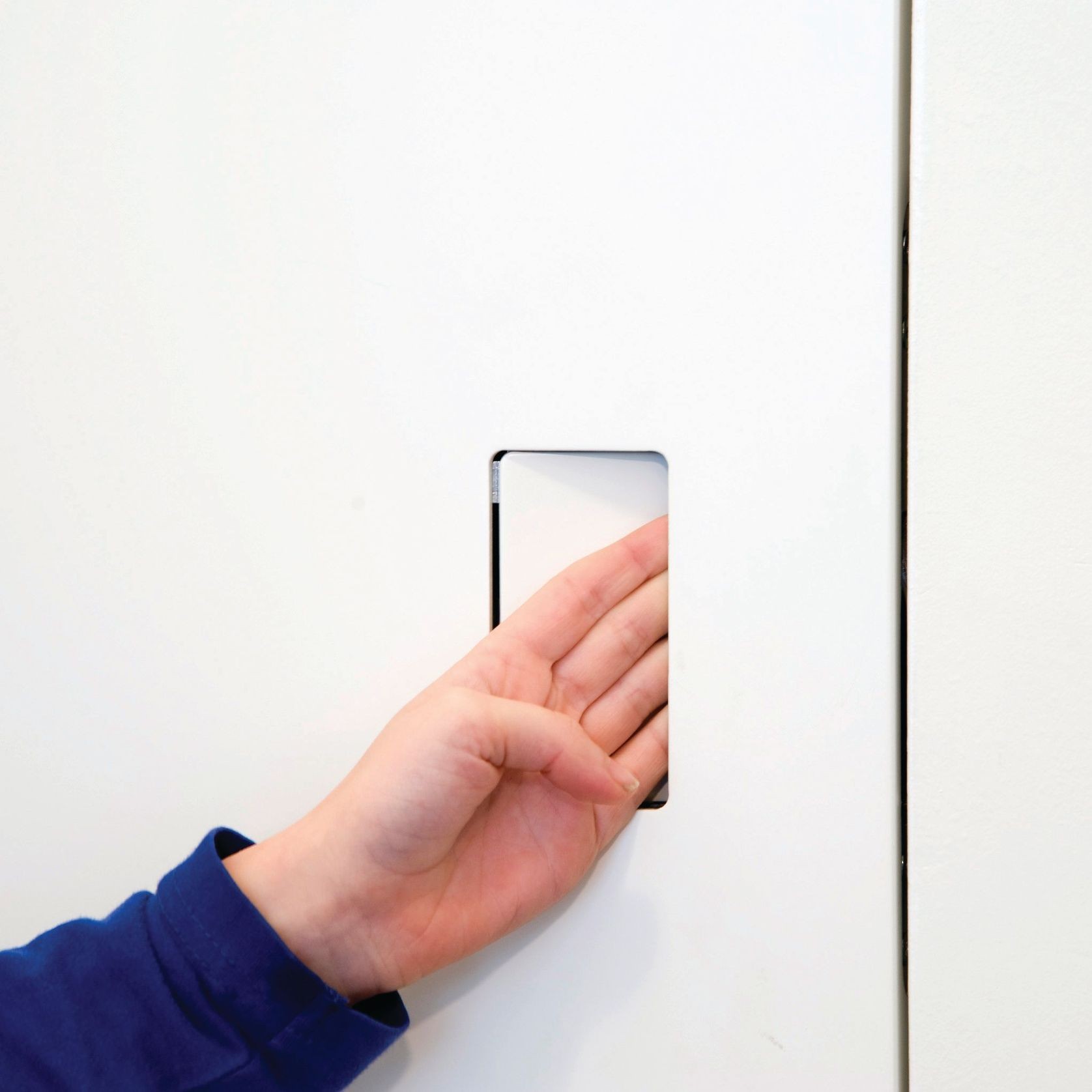 RocYork NoHa Invisible Handle gallery detail image