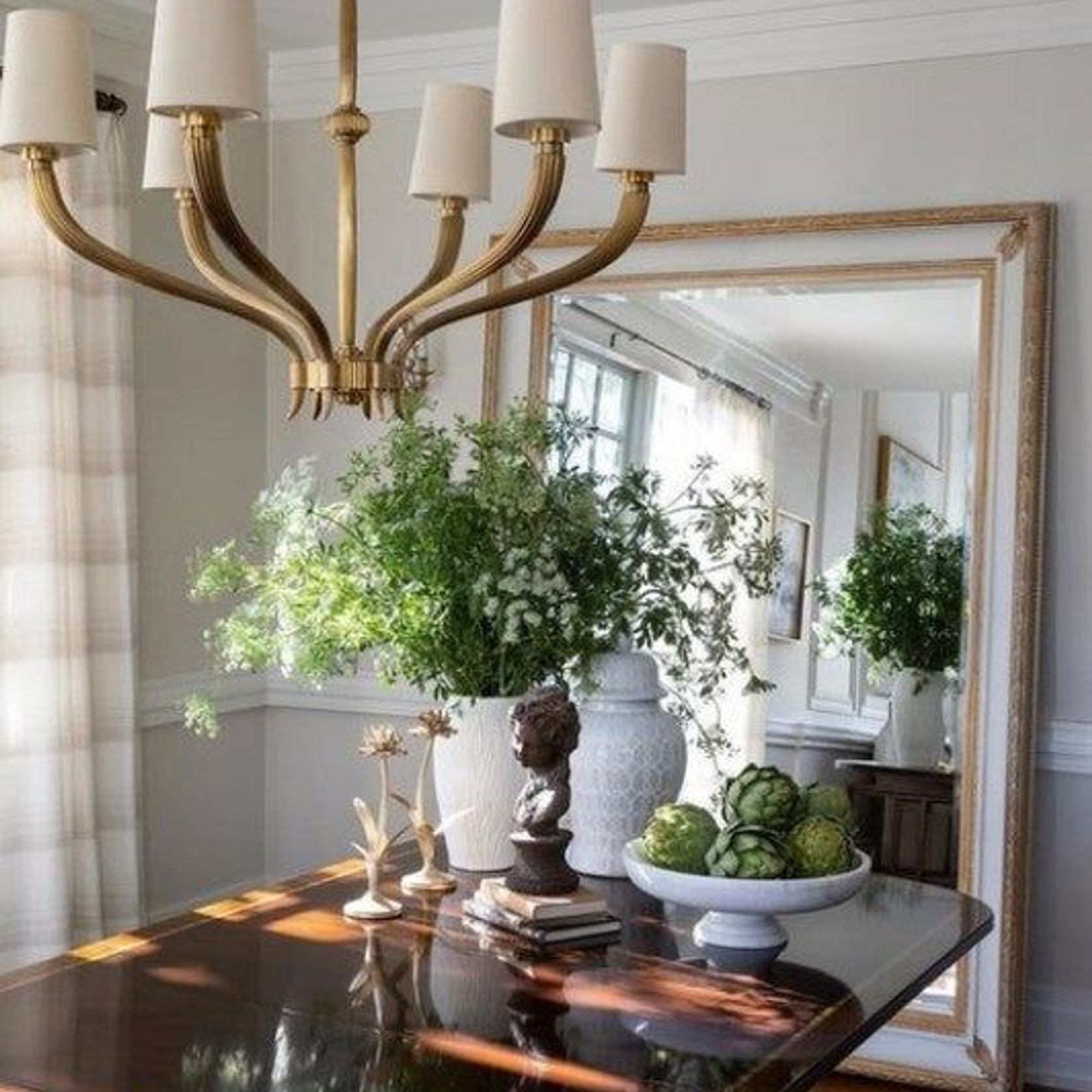 Visual Comfort E. F. Chapman Ruhlmann Large Chandelier gallery detail image