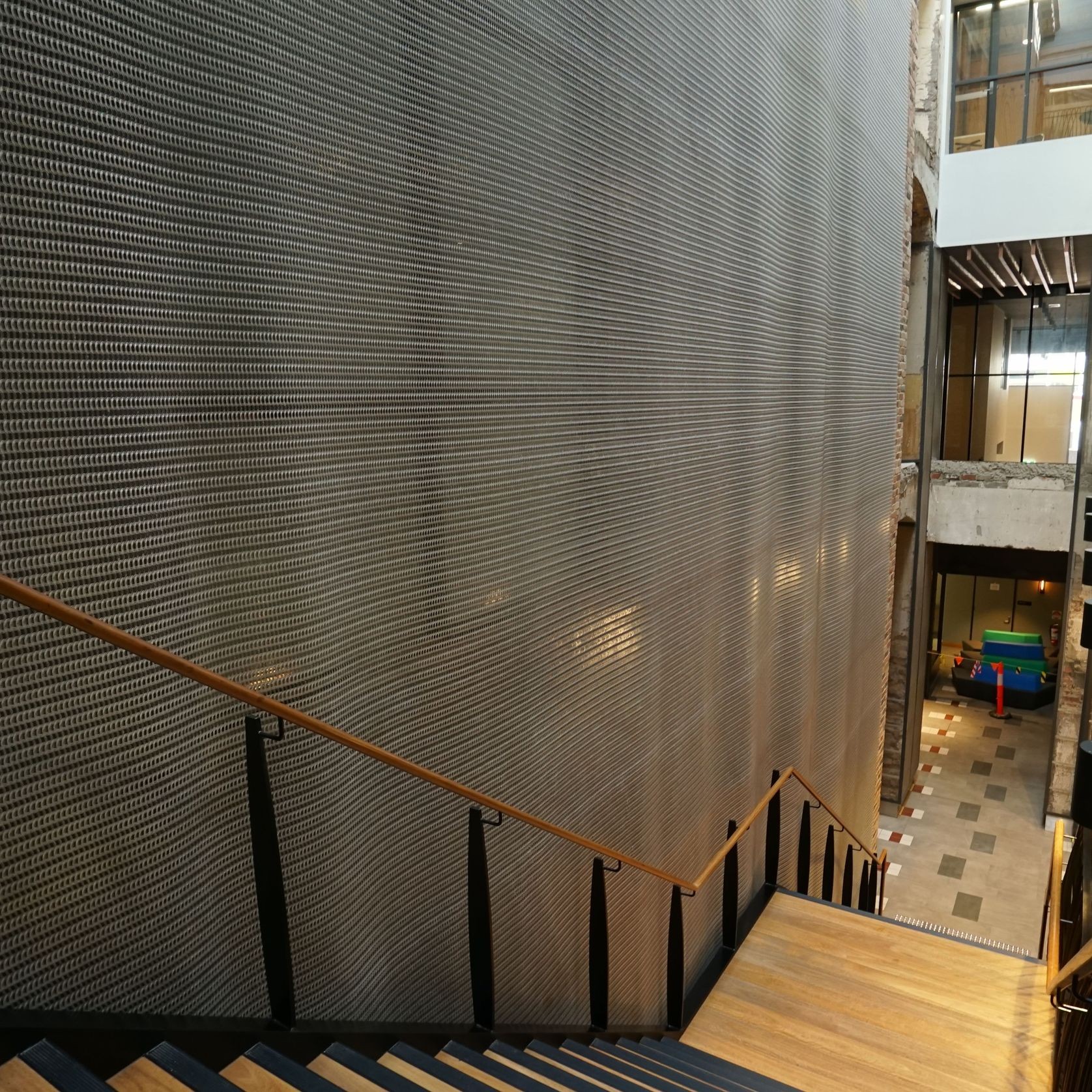 Kaynemaile® RE/8 Bio-circular Architectural Mesh gallery detail image