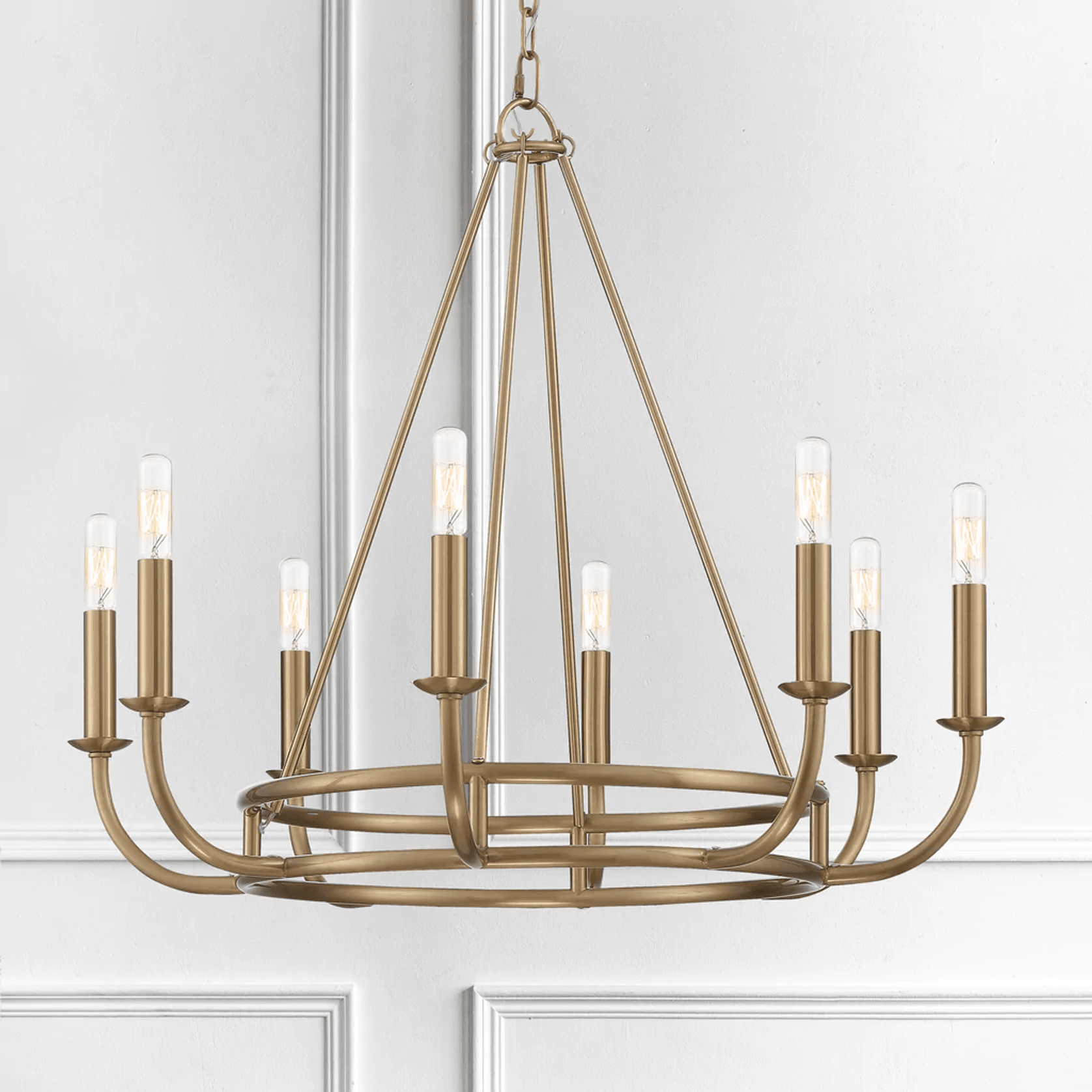 Venroy 8 Light Chandelier in Aged Brass gallery detail image