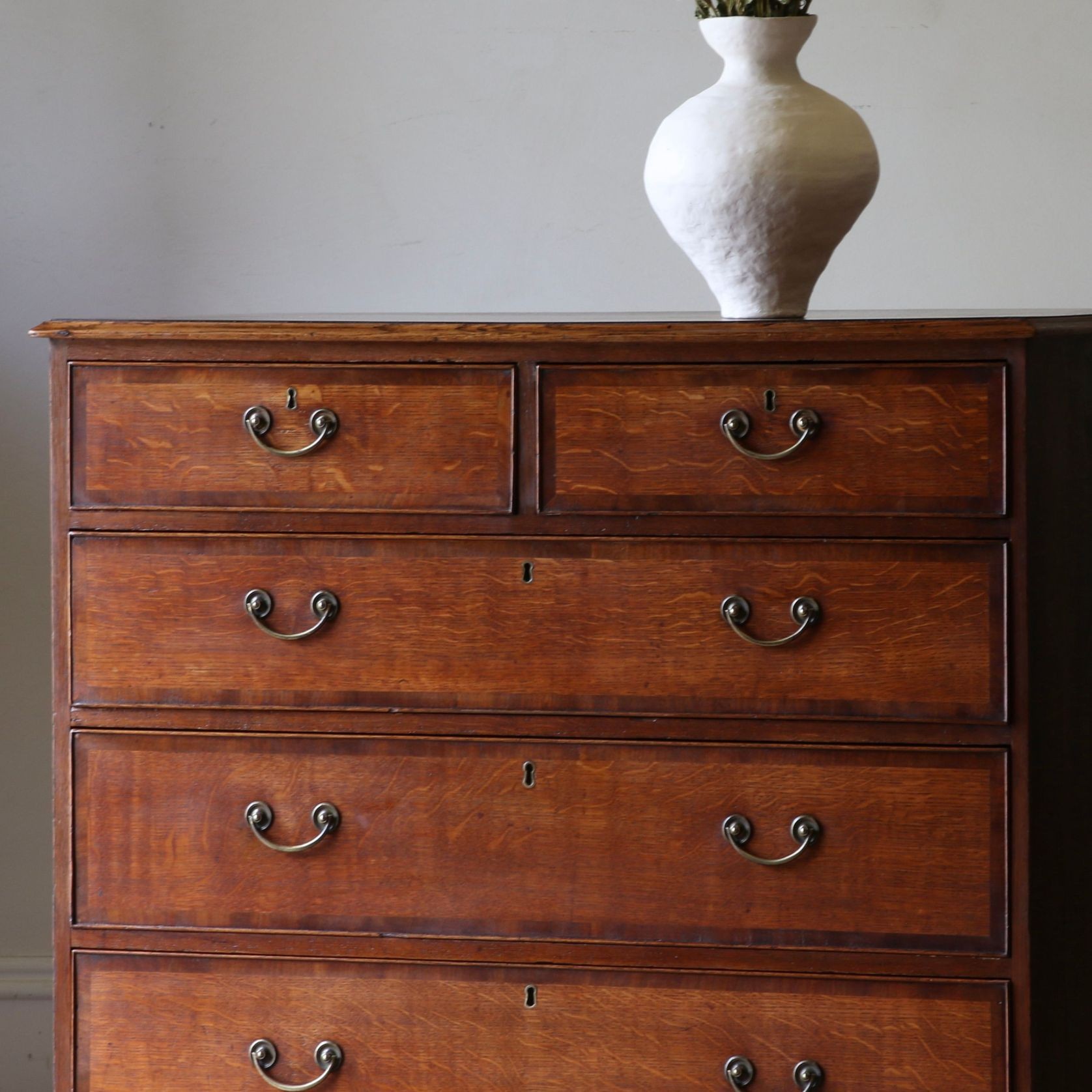 Georgian Chest of Drawers gallery detail image