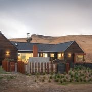 Horizontal Rusticated Cedar Weatherboards gallery detail image