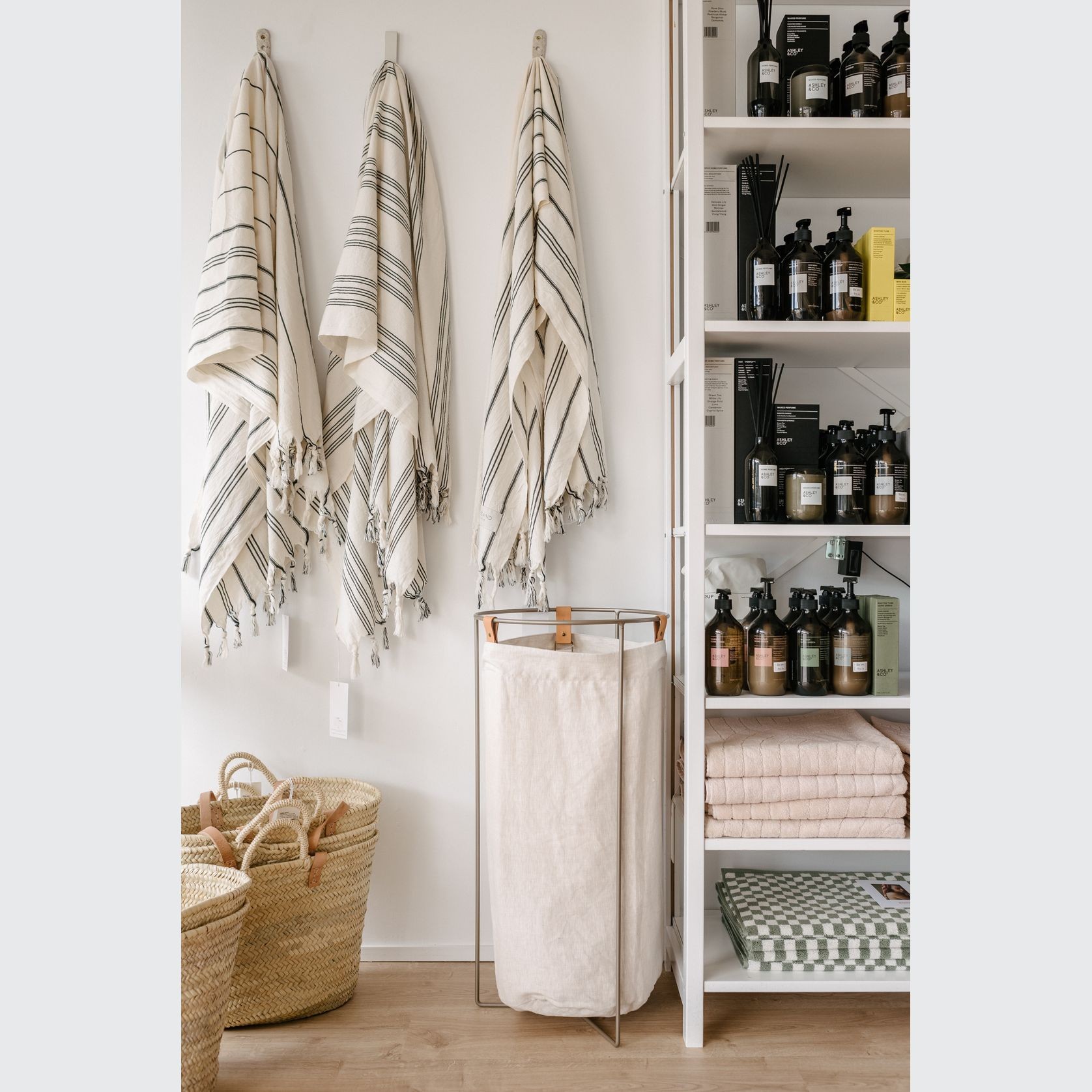 Retail Shelving gallery detail image