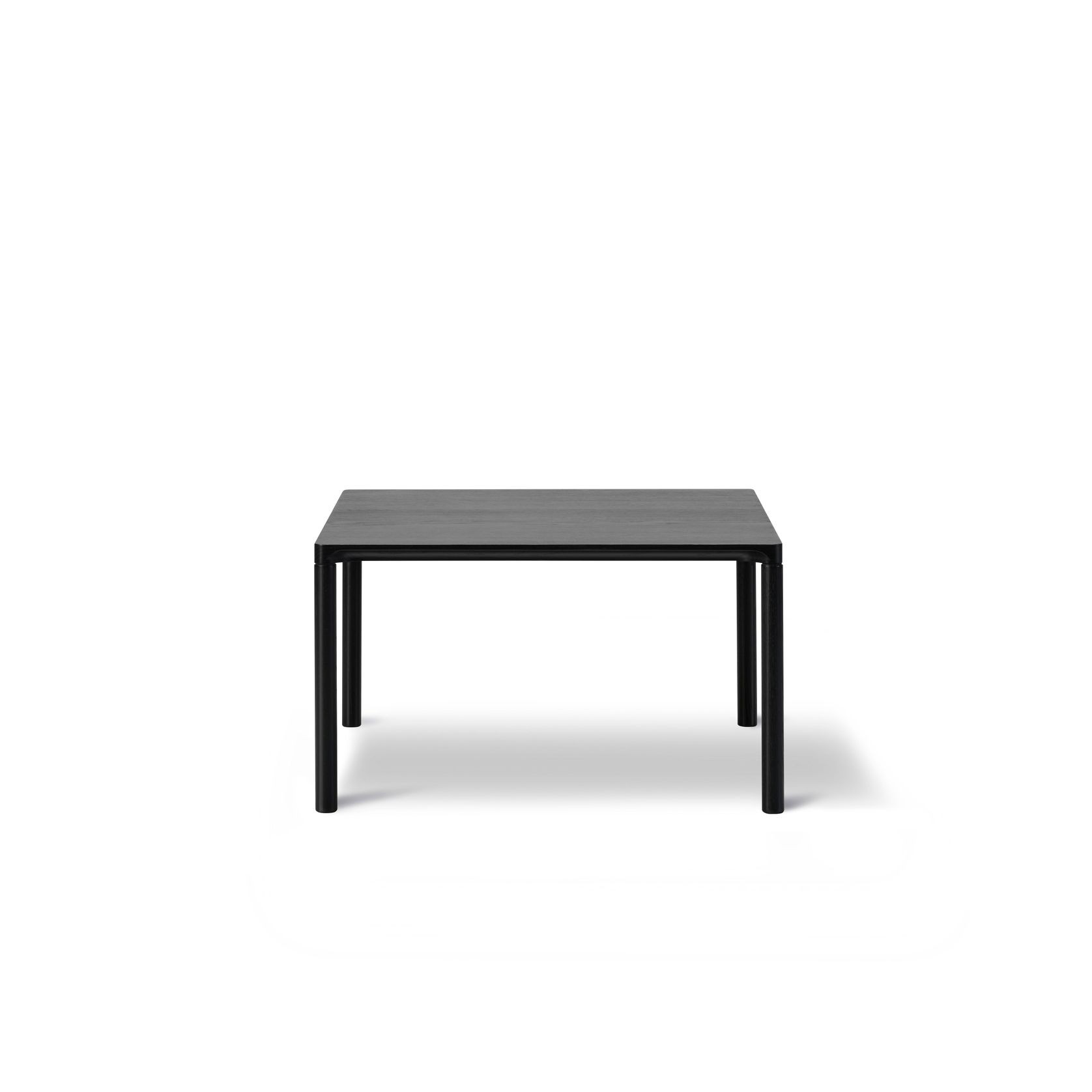 Piloti Side Table - Model 6725 by Fredericia gallery detail image