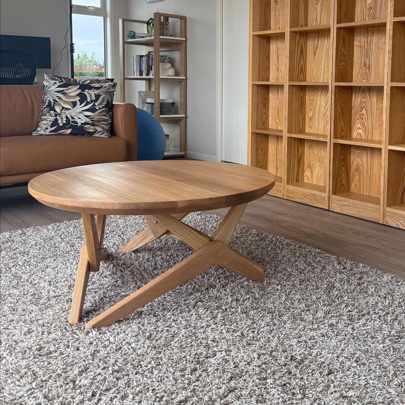 Solid Oak Collapsing Table gallery detail image
