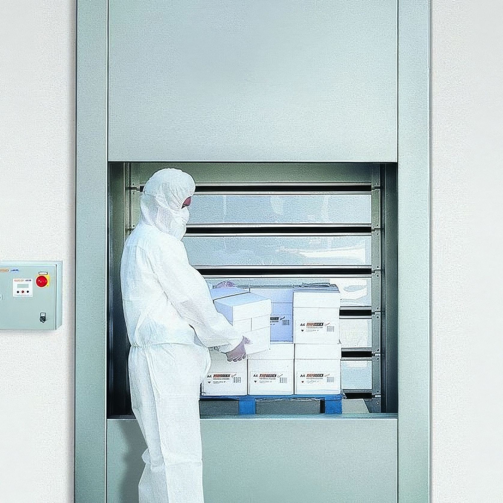 Vertical EFA-HVS® CR door gallery detail image