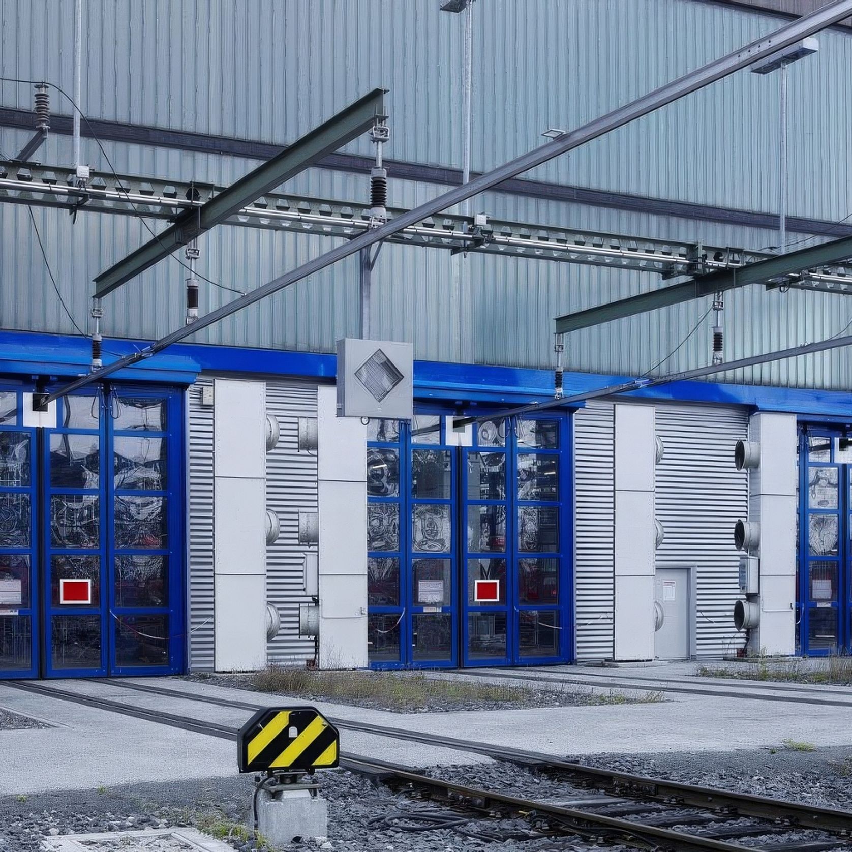 High-speed folding door EFA-SFT® gallery detail image