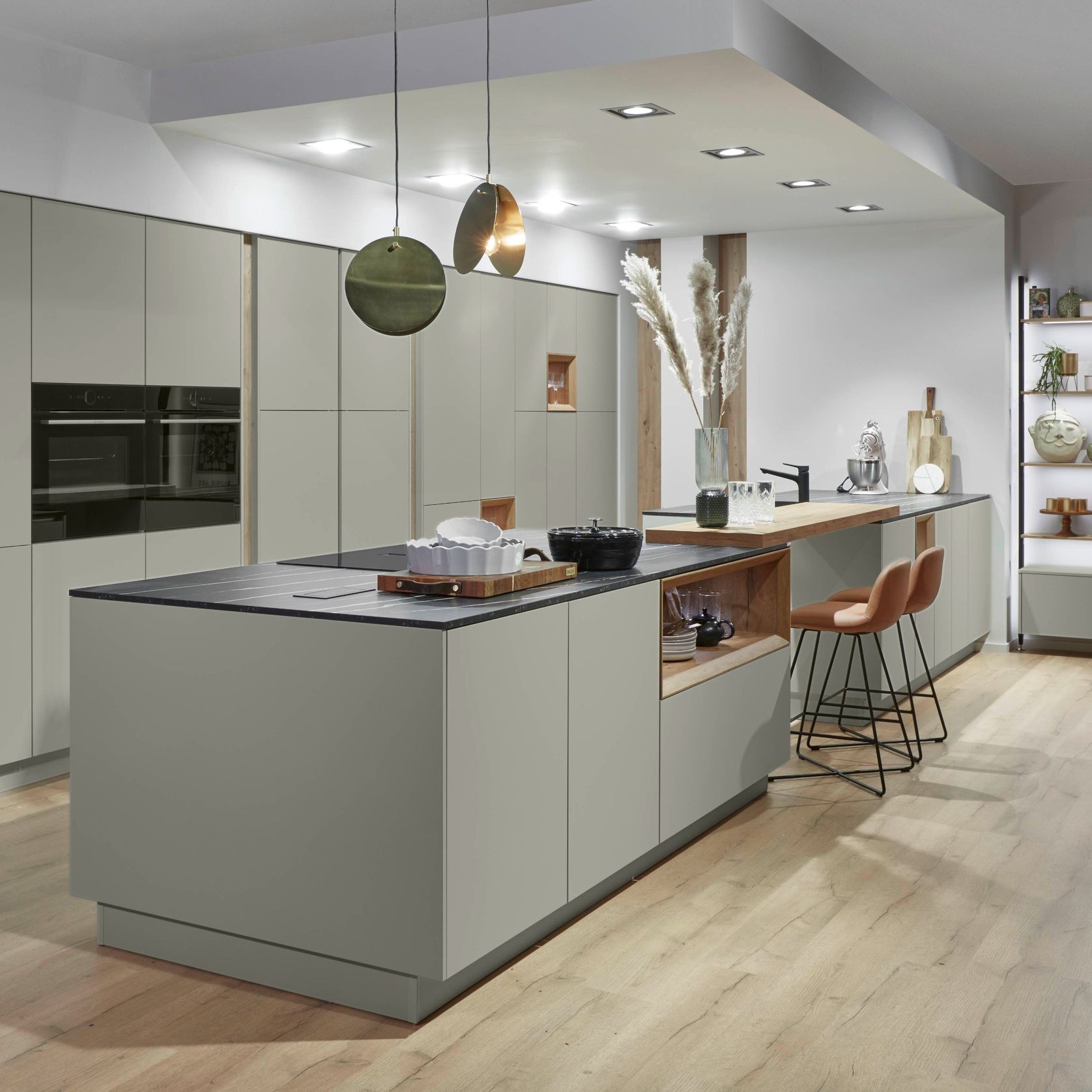 Senso Lacquered Matt Kitchen Cabinetry gallery detail image