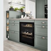 Cascada Traditional Kitchen Cabinetry gallery detail image