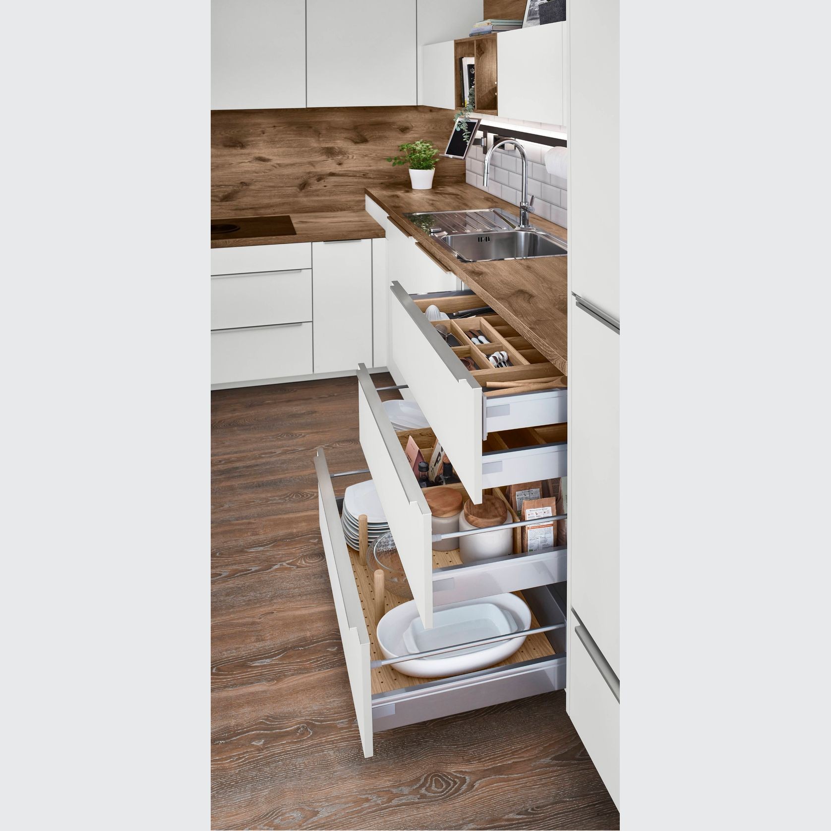 Senso Lacquered Matt Kitchen Cabinetry gallery detail image